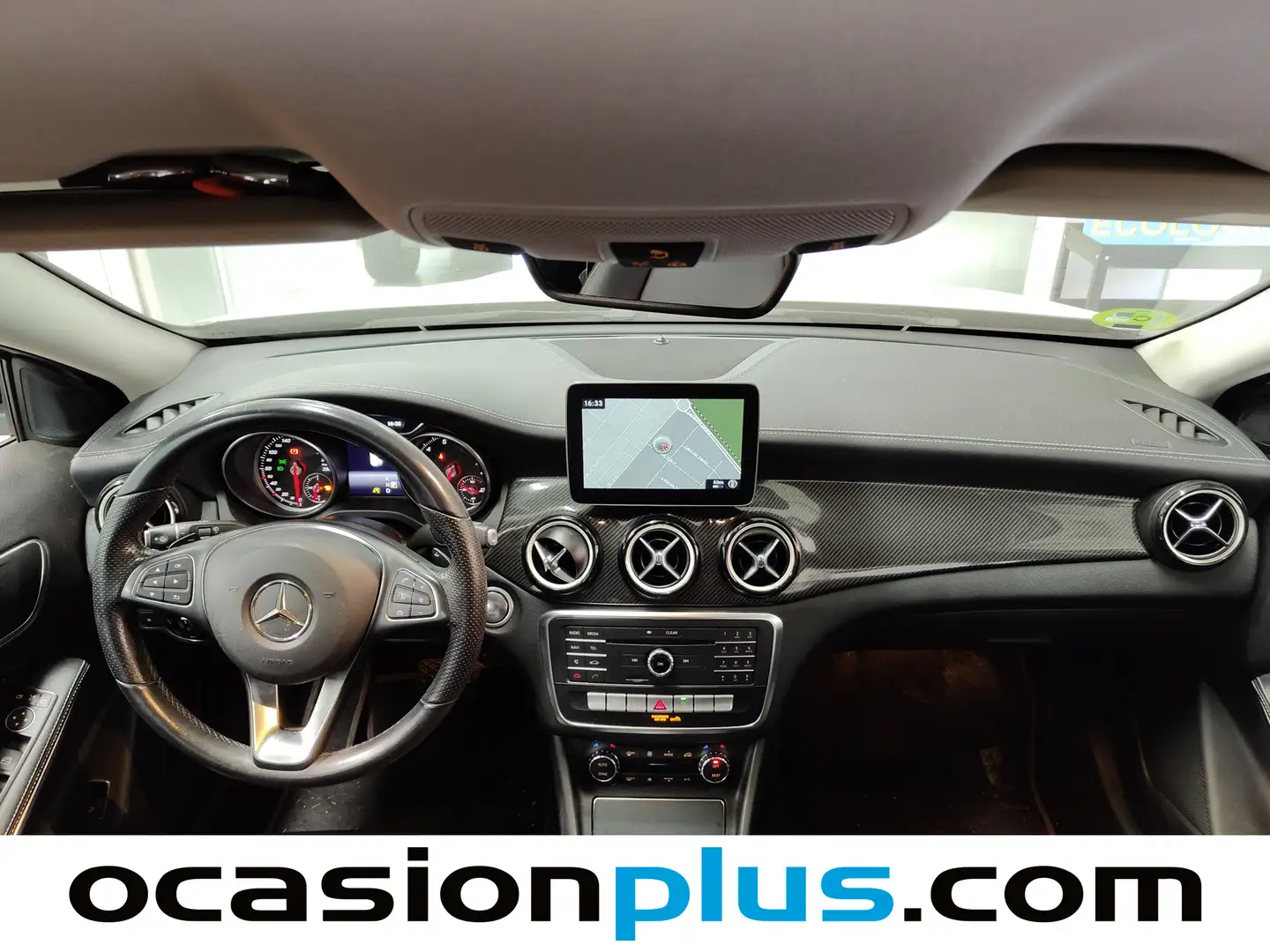 Foto Mercedes GLA Mercedes-Benz GLA 180 (122 CV) PACK AMG