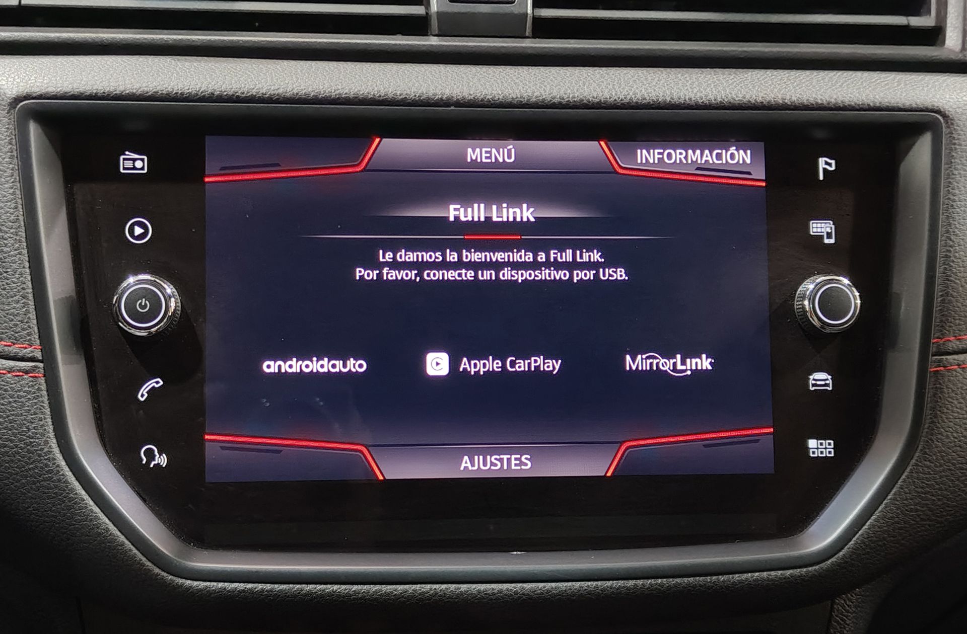 SEAT Arona 1.6 TDI Ecomotive FR - foto 8