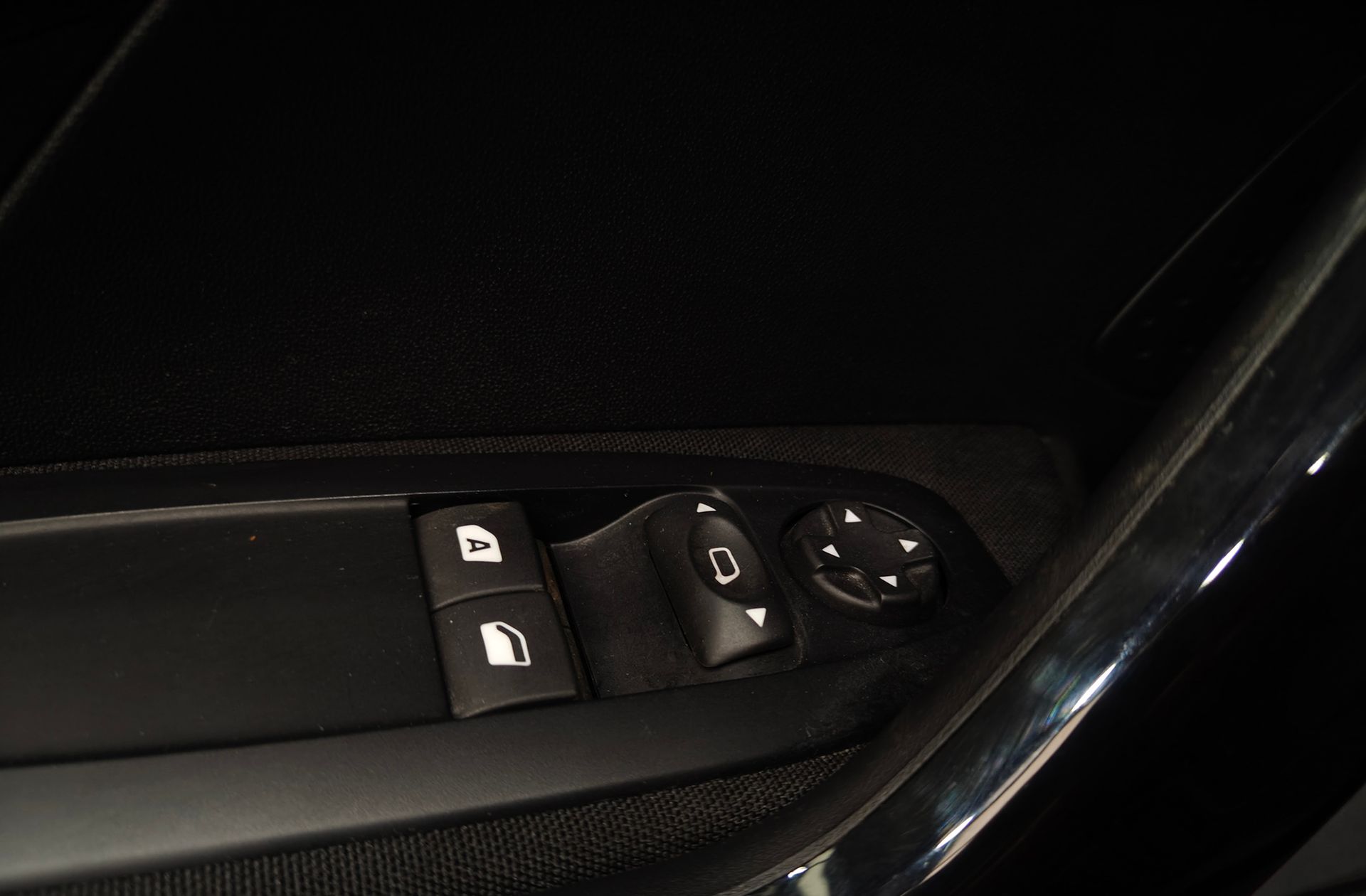Peugeot 208 1.2 PureTech Active - foto 31