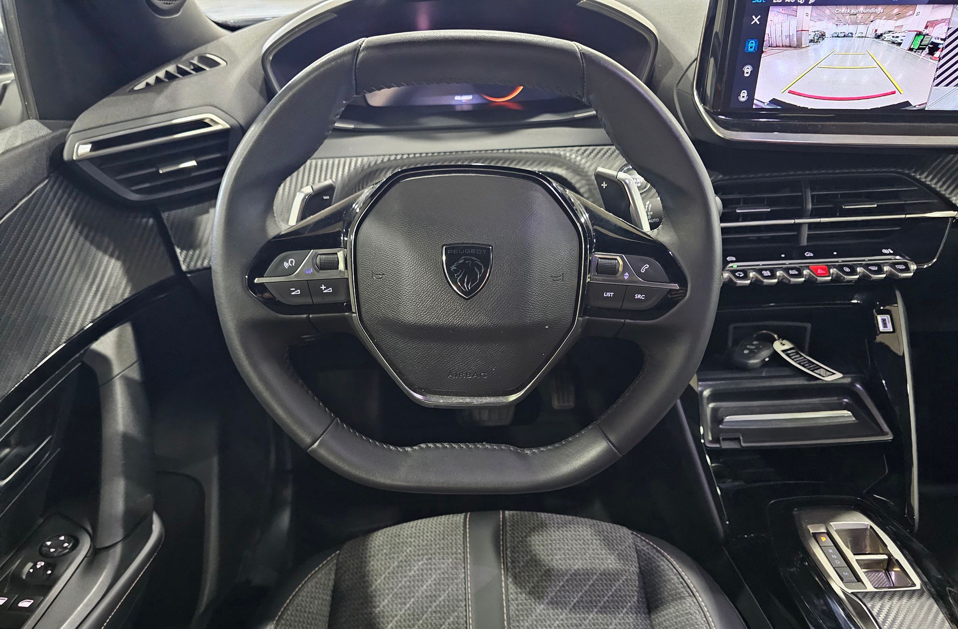 Peugeot 2008 Allure Hybrid eDCS6 - foto 24