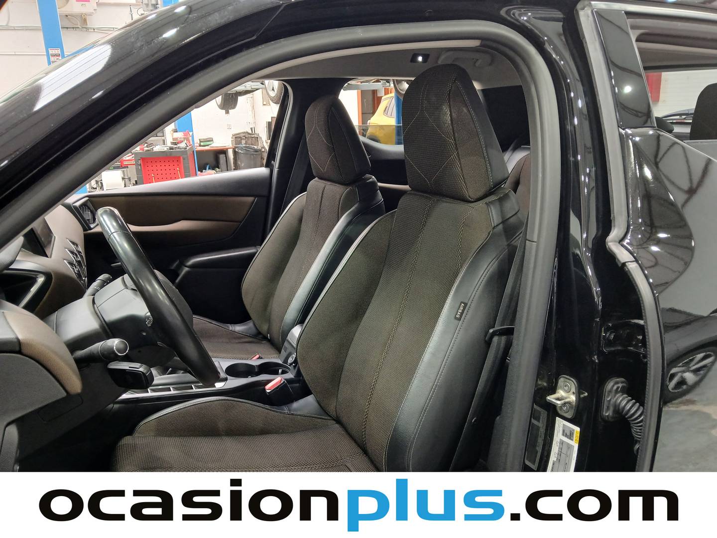 Foto asientos delanteros DS DS3 Crossback DS DS3 Crossback BlueHDi 110 So Chic (110 CV)