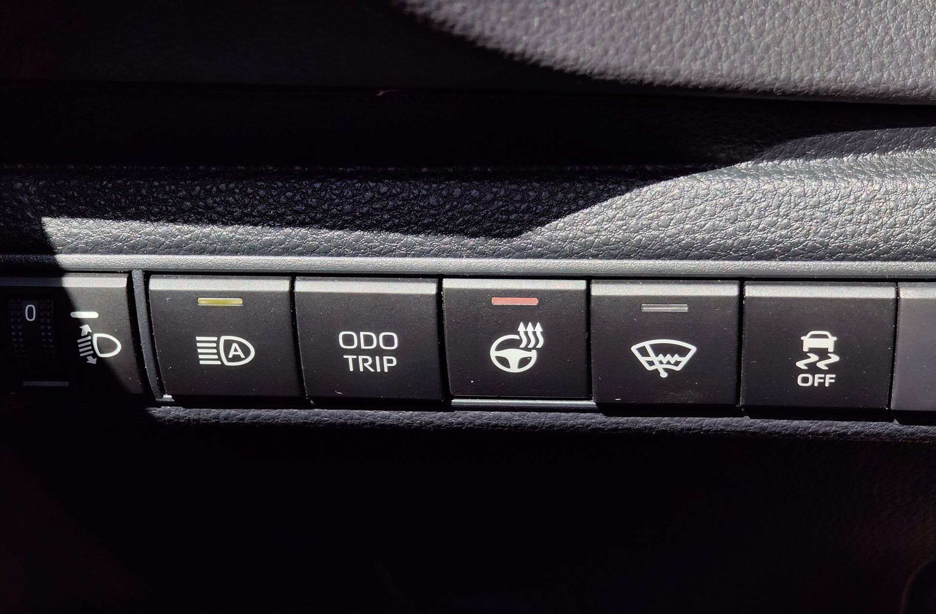 Toyota Corolla 140H Style - foto 8