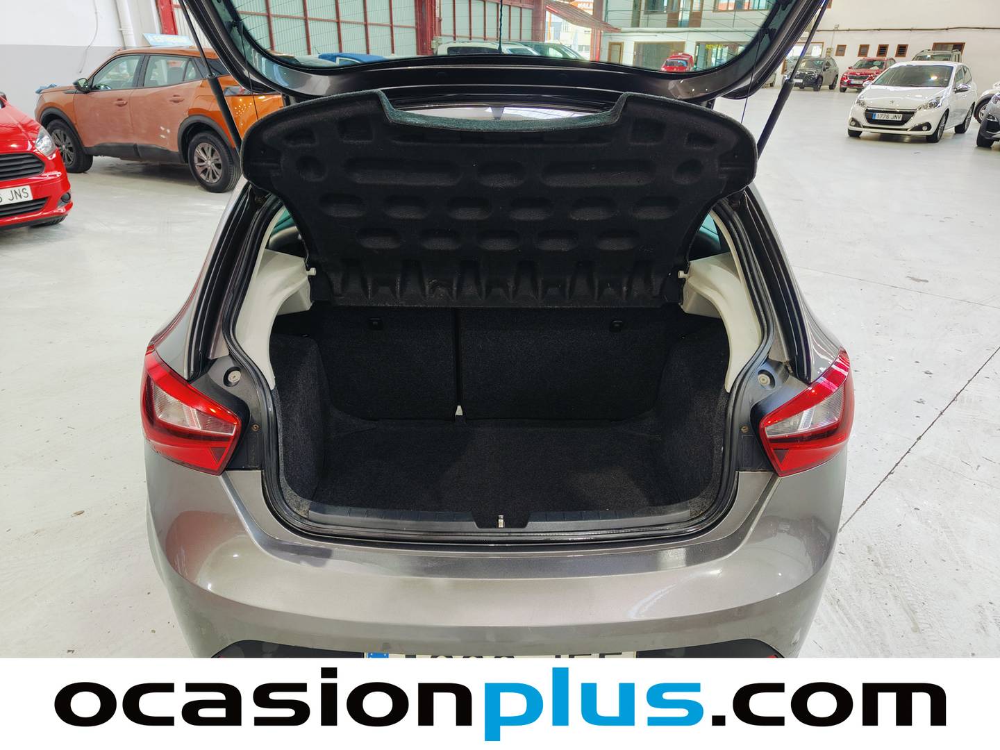 Fotos maletero Seat Ibiza Seat Ibiza 1.6TDI CR FR (105 CV)