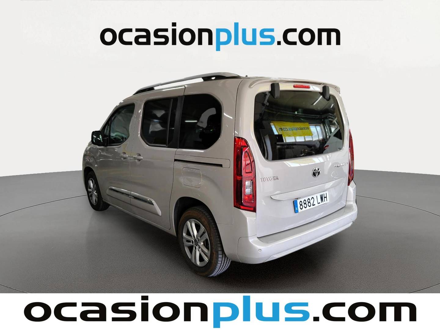 Foto trasera Toyota Proace City Verso Toyota Proace City Verso 1.2 Family Active L1 5 Plazas (110 CV) izquierda