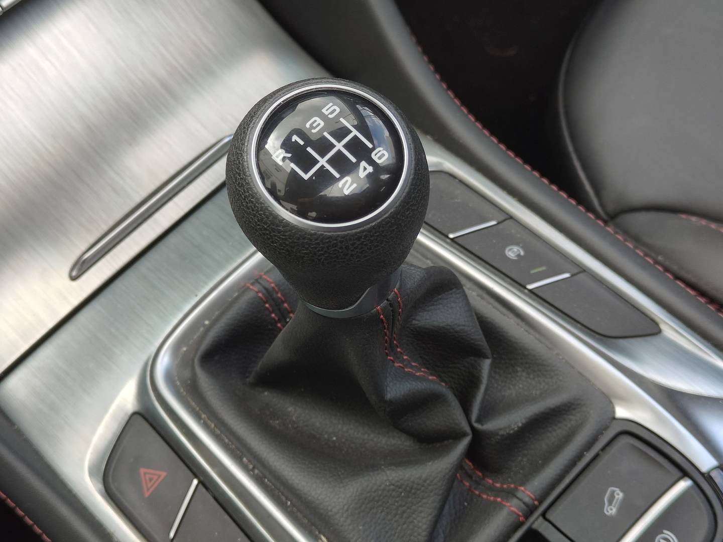 Foto MG HS MG HS 1.5 Turbo GDI Luxury (162 CV)