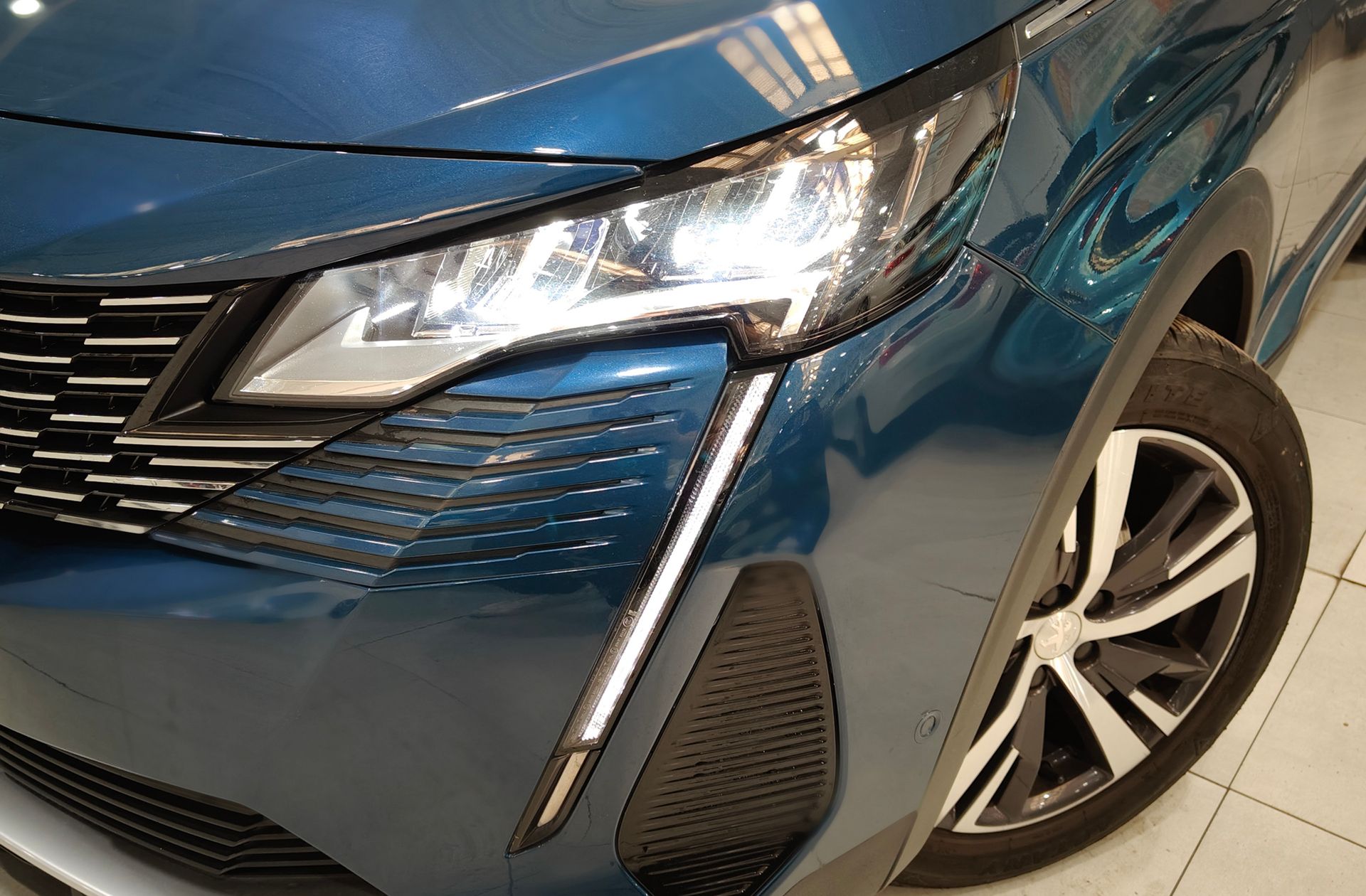 Peugeot 3008 PureTech 130 Allure - foto 17