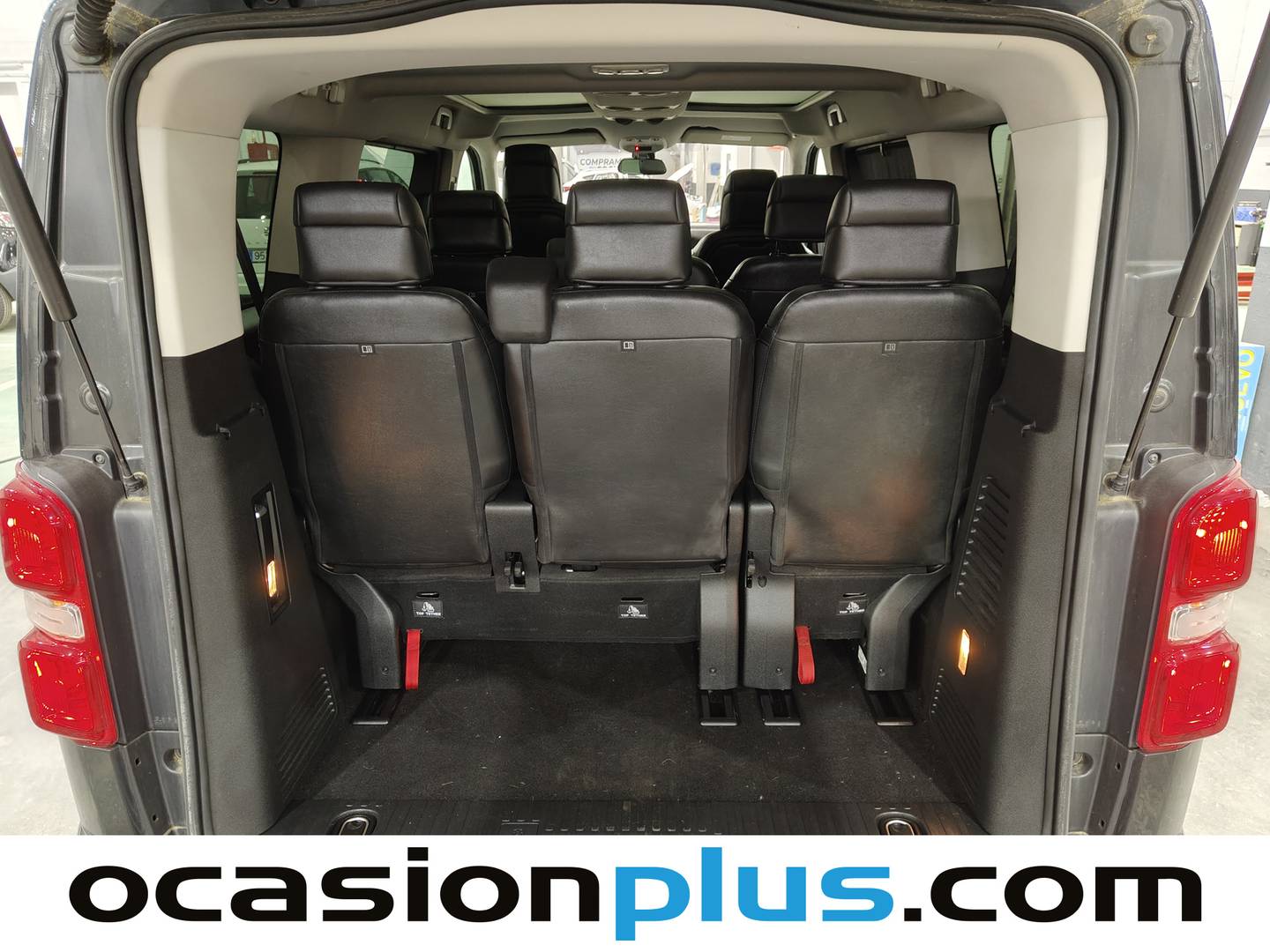 Fotos maletero Peugeot Traveller Peugeot Traveller 2.0 BlueHDi Allure Standard EAT6 (180 CV) 8 Plazas
