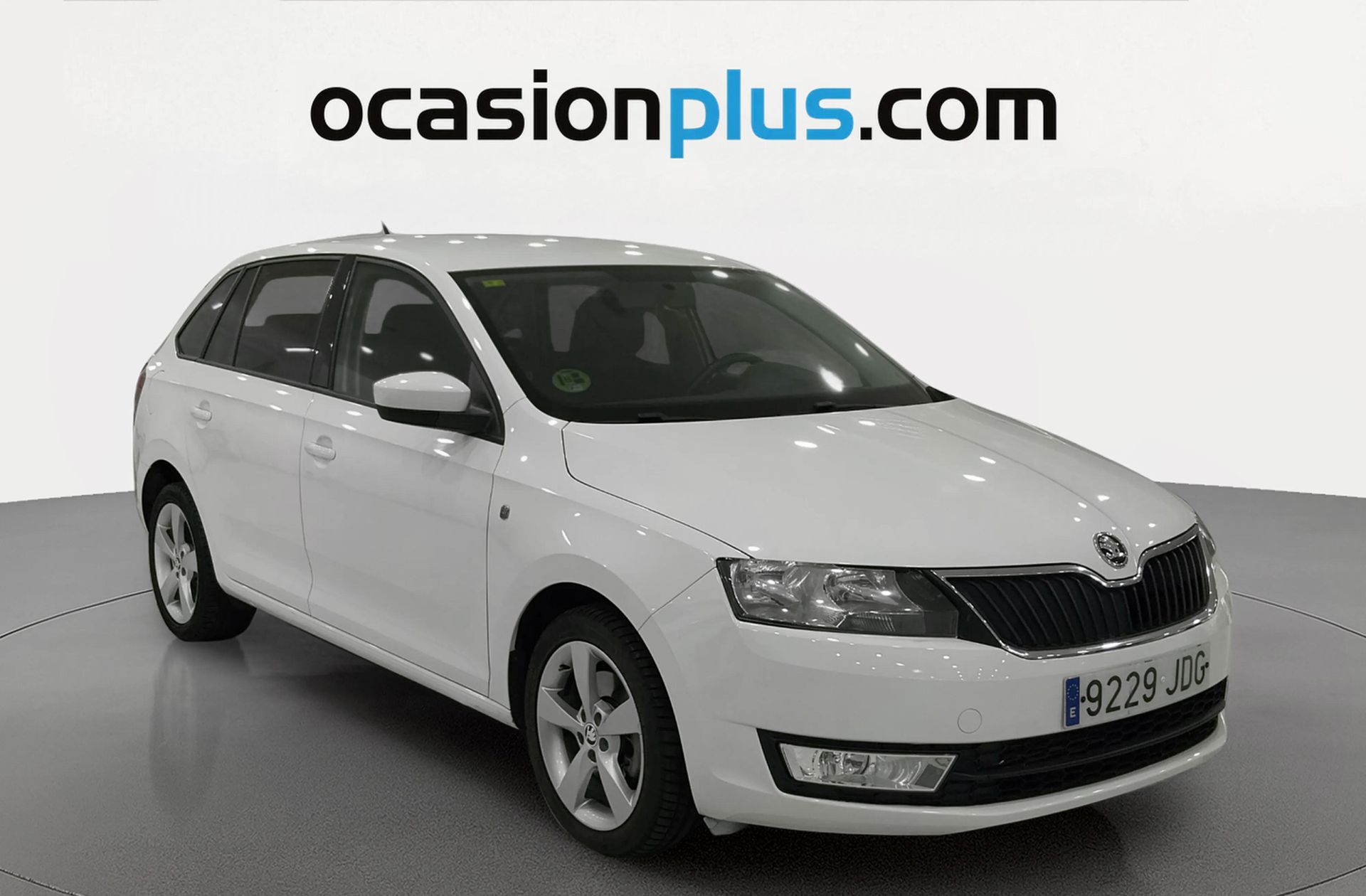 Škoda Spaceback 1.6 TDI CR Ambition - foto 2