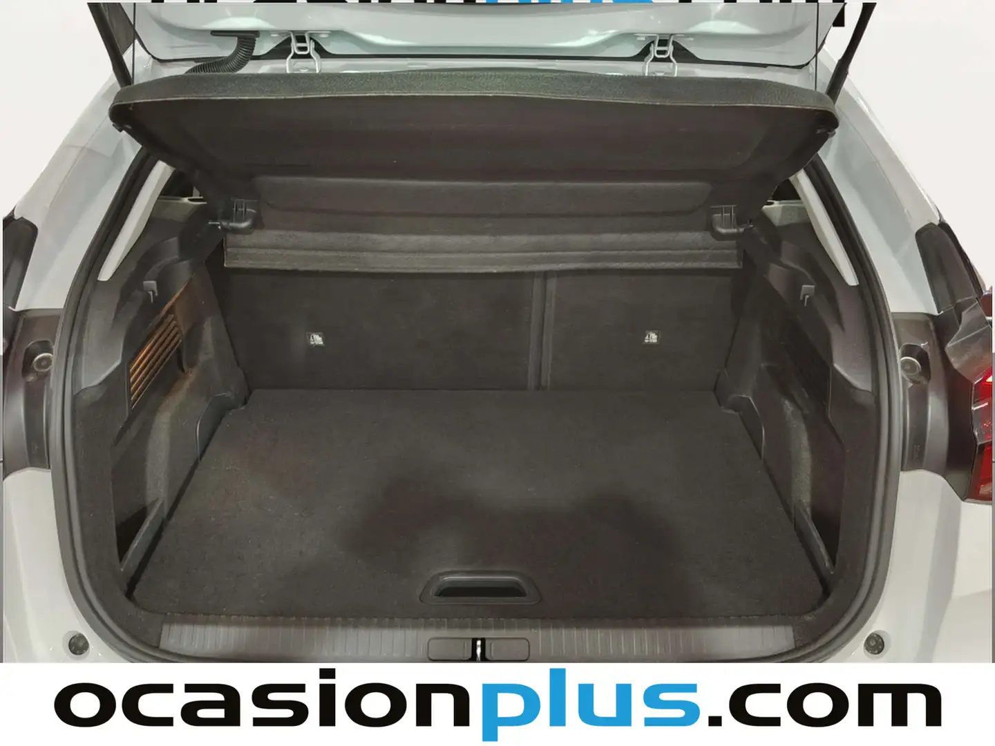 Foto Citroën C4 Citroen C4 PureTech 130 S&S 6v Feel Pack (130 CV)