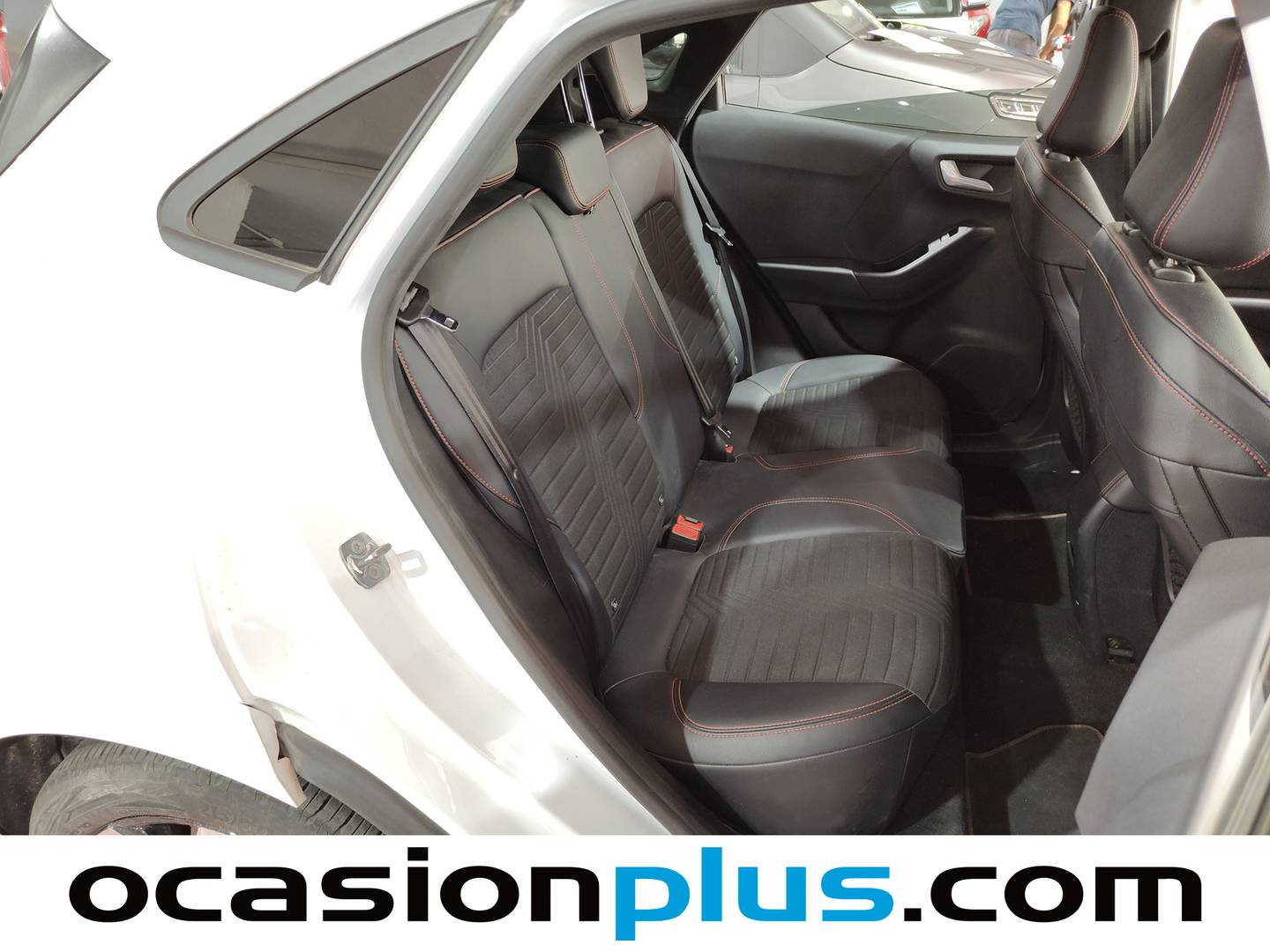 Foto Ford Puma Ford Puma 1.0 EcoBoost MHEV ST-Line X (125 CV)