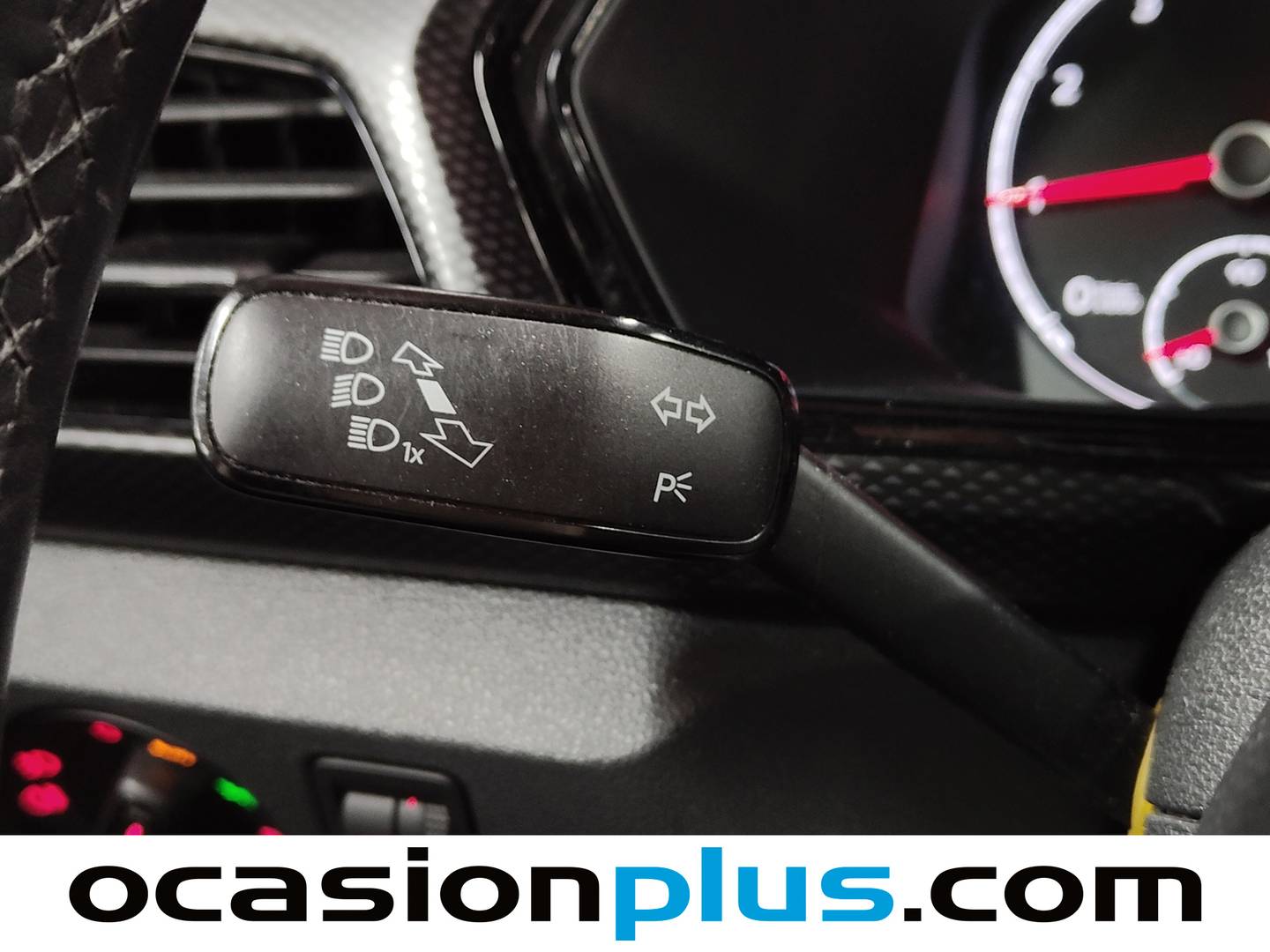 Foto Volkswagen T-Cross Volkswagen T-Cross Advance 1.0 TSI (115 CV) DSG