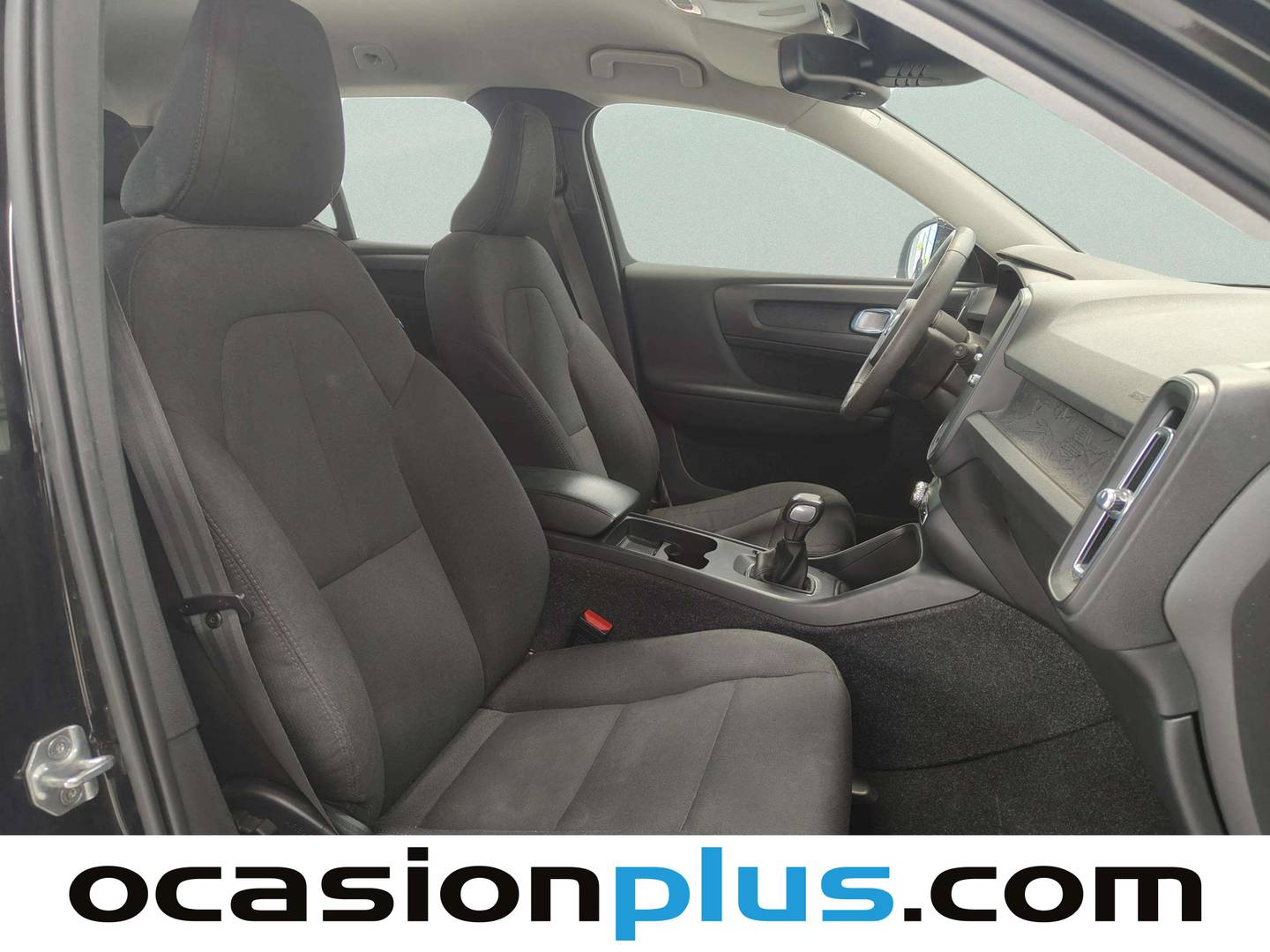 Volvo XC40 Volvo XC40 T2 Momentum Core (129 CV) gasolina
