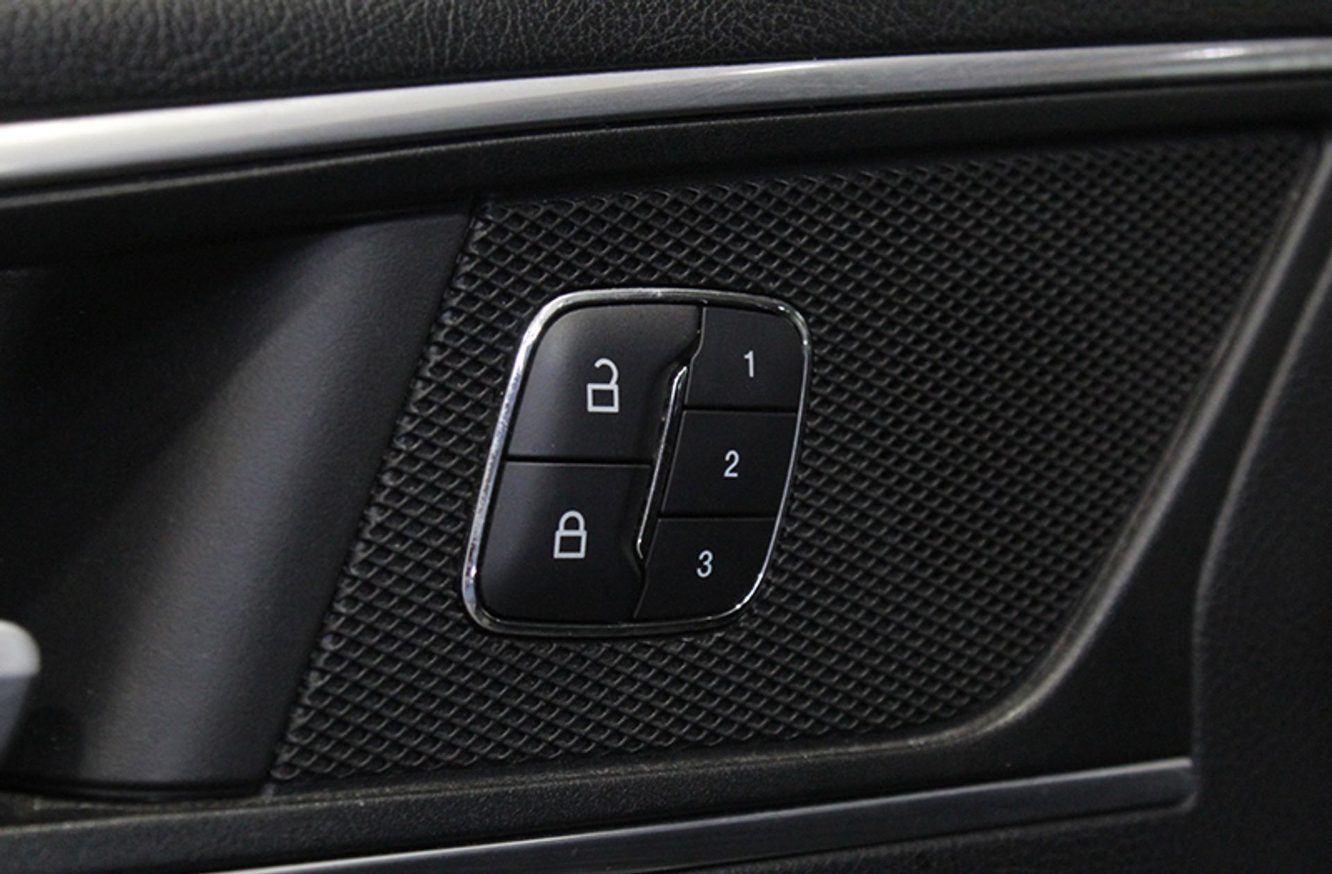 Ford S-Max 2.0 TDCi Titanium PowerShift 7 plazas - foto 14