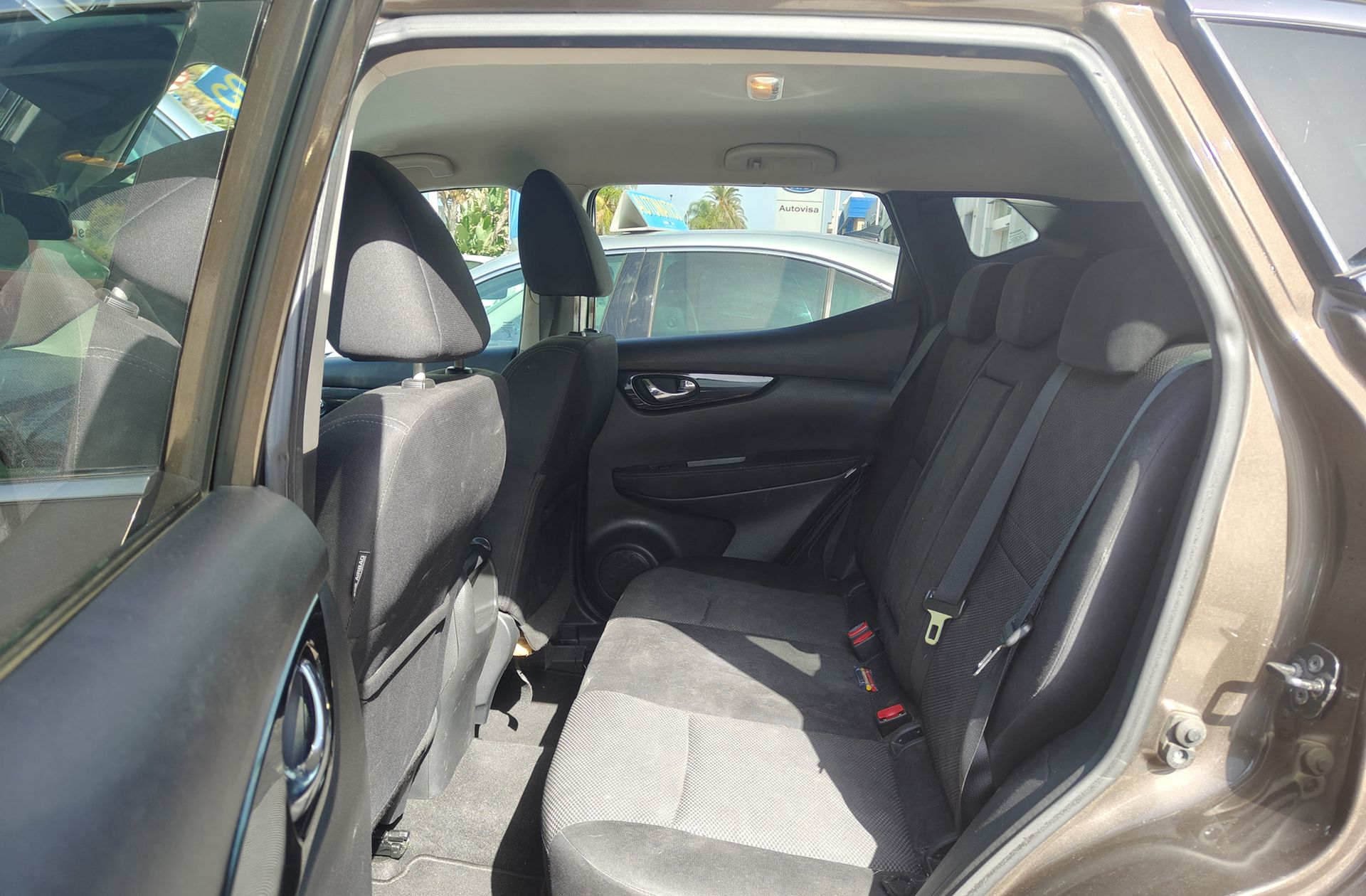 Nissan Qashqai 1.5 dCi N-Connecta 4x2 - foto 11