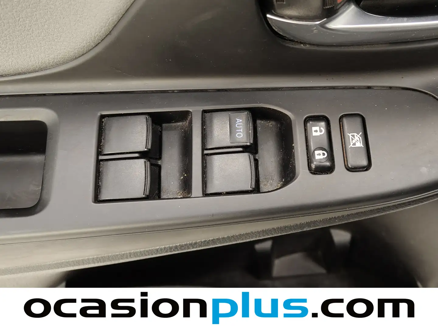 Foto Toyota Yaris Toyota Yaris 100H Feel (100 CV)