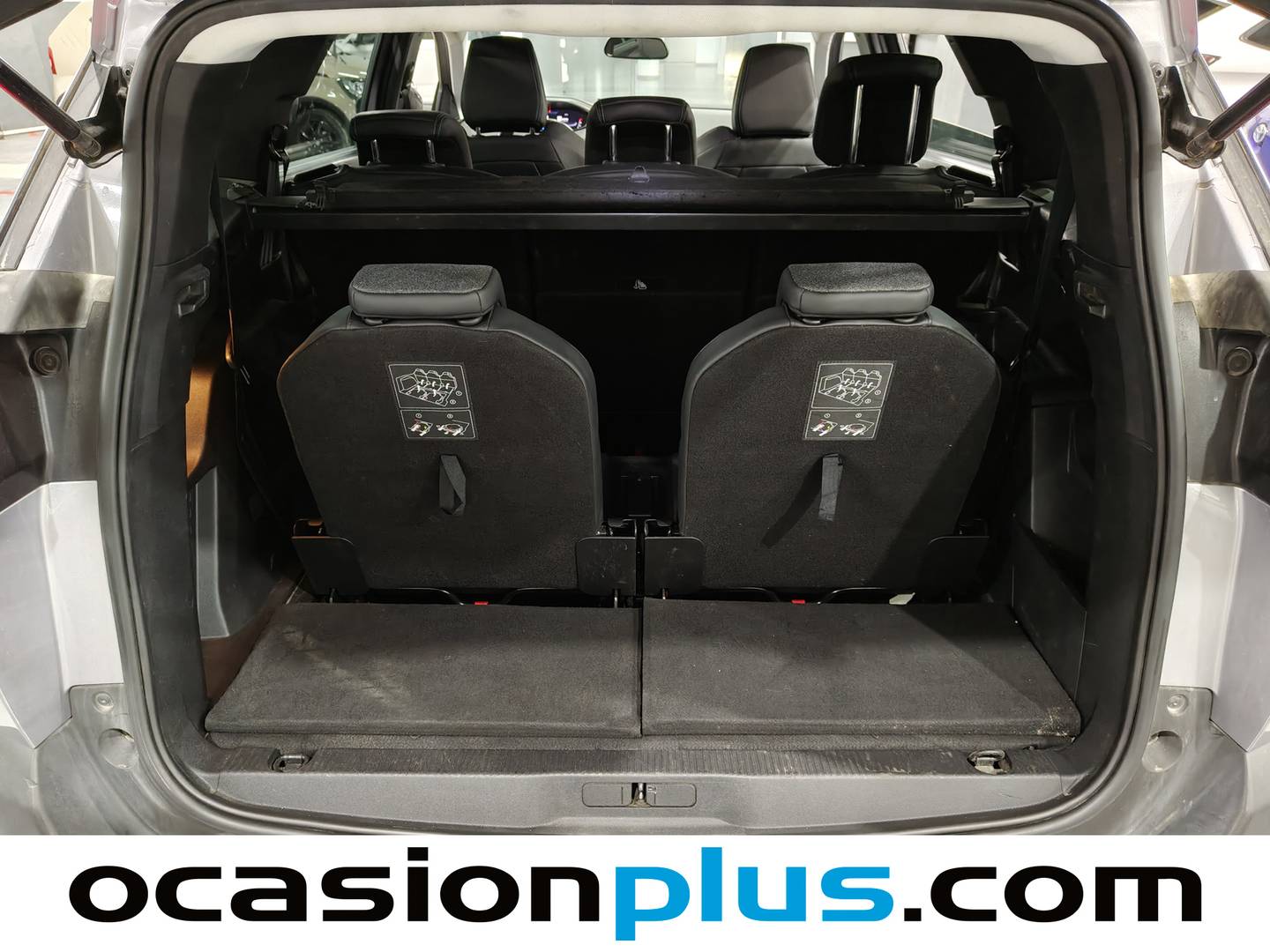 Foto Peugeot 5008 Peugeot 5008 PureTech 130 S&S Allure EAT8 (130 CV) 7 Plazas