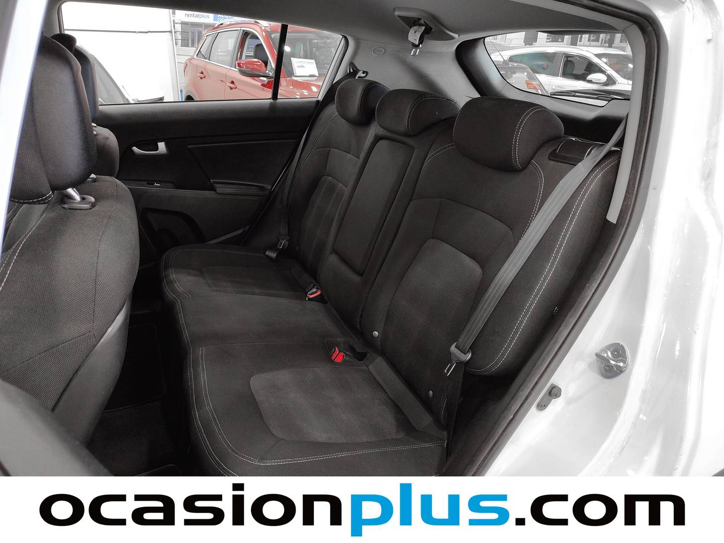 Foto asientos traseros KIA Sportage KIA Sportage 1.6 GDI Concept 4x2 (135 CV)