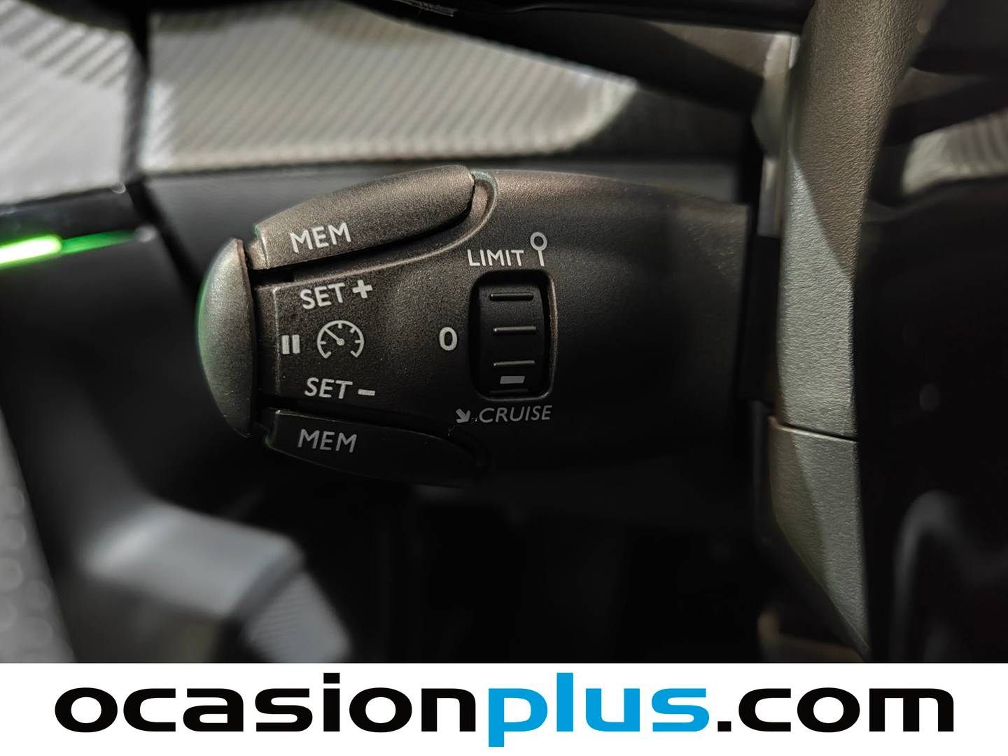 Peugeot 2008 Peugeot 2008 PureTech 130 S&S GT Line EAT8 (130 CV) automático