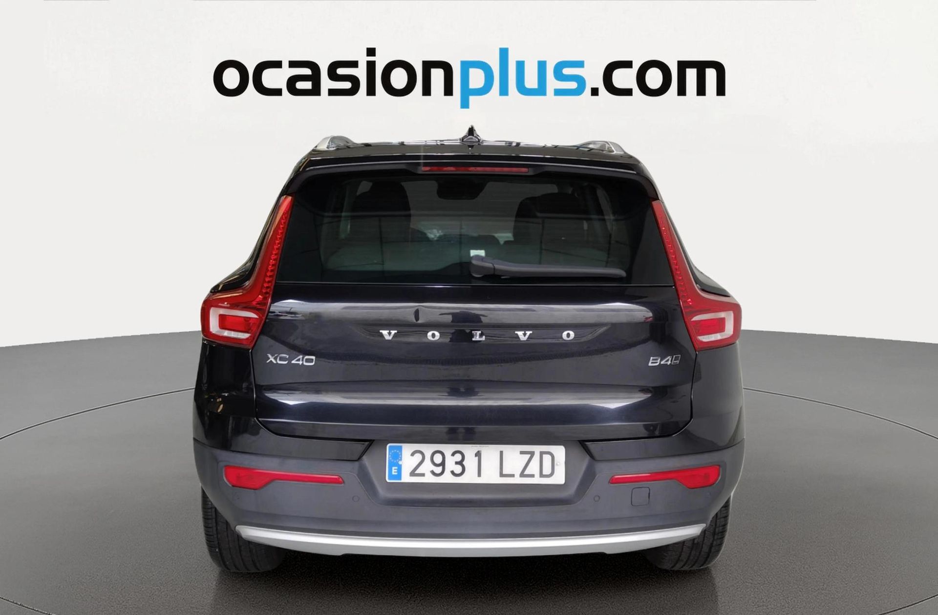 Volvo XC40 B4 G Momentum Pro AWD - foto 16