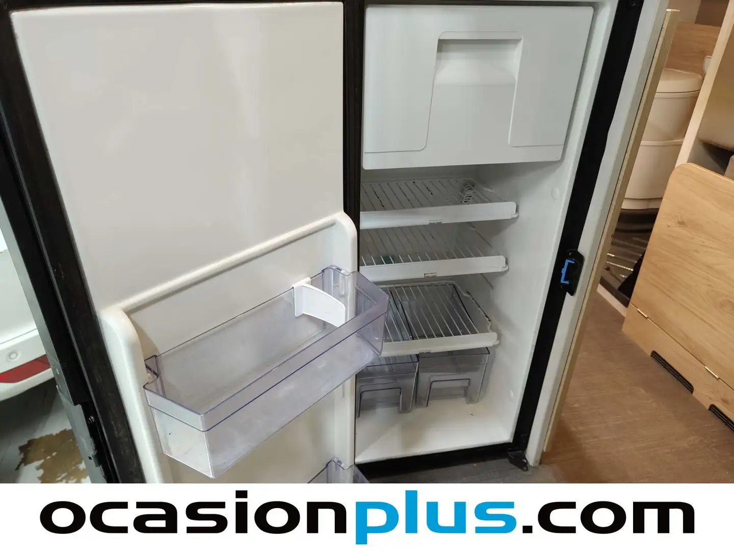 Foto Citroën Dethleffs Globetrail 640 DB 103KW (140 CV) Citroën Dethleffs Globetrail 640 DB 103KW (140 CV) 640 DB  Edition 90  (140 CV) ( 4 Plazas )