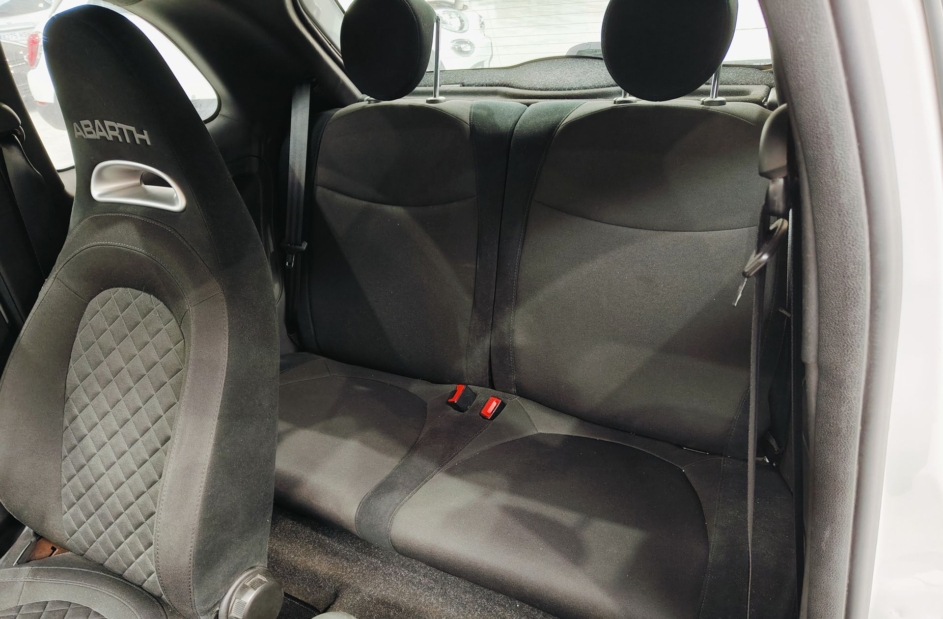 Abarth 500 1.4 16v T-Jet 595 - foto 10