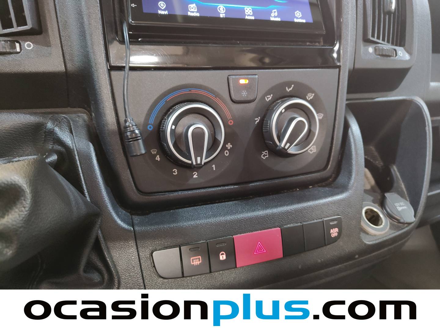 Foto Citroën Jumper Citroen Jumper Furgon BlueHDi 130 35 L3H2 Camperizada (131 CV)