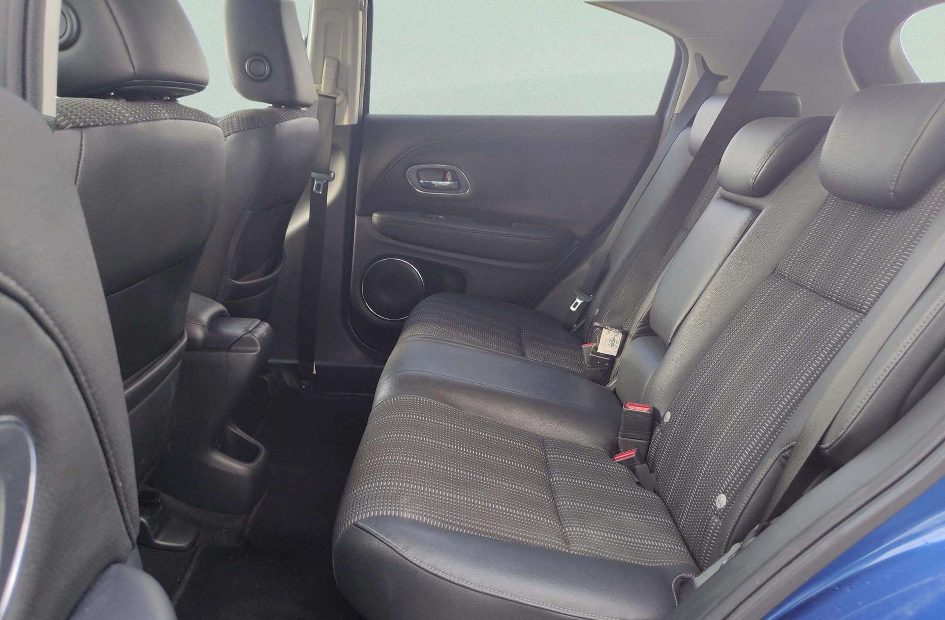 Honda HR-V 1.6 i-DTEC Executive - foto 13