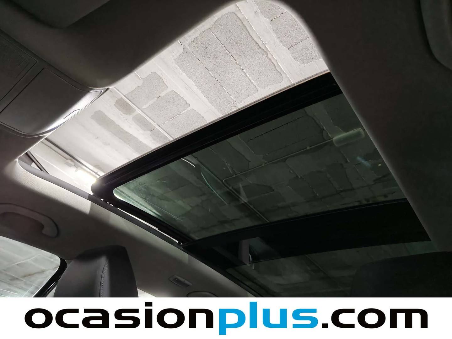 Foto Volkswagen Tiguan Volkswagen Tiguan T1 Sport 2.0 TDI BMT 4x2 (140 CV)