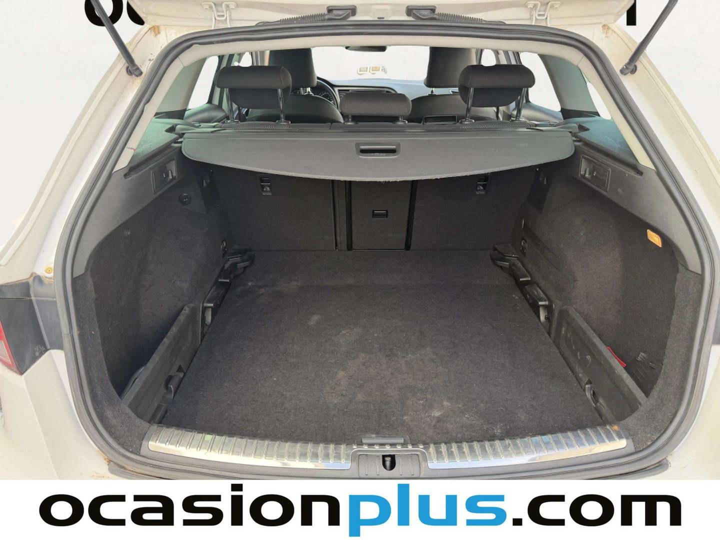 Fotos maletero Seat León Seat León ST 2.0 TDI S&S FR DSG (150 CV)