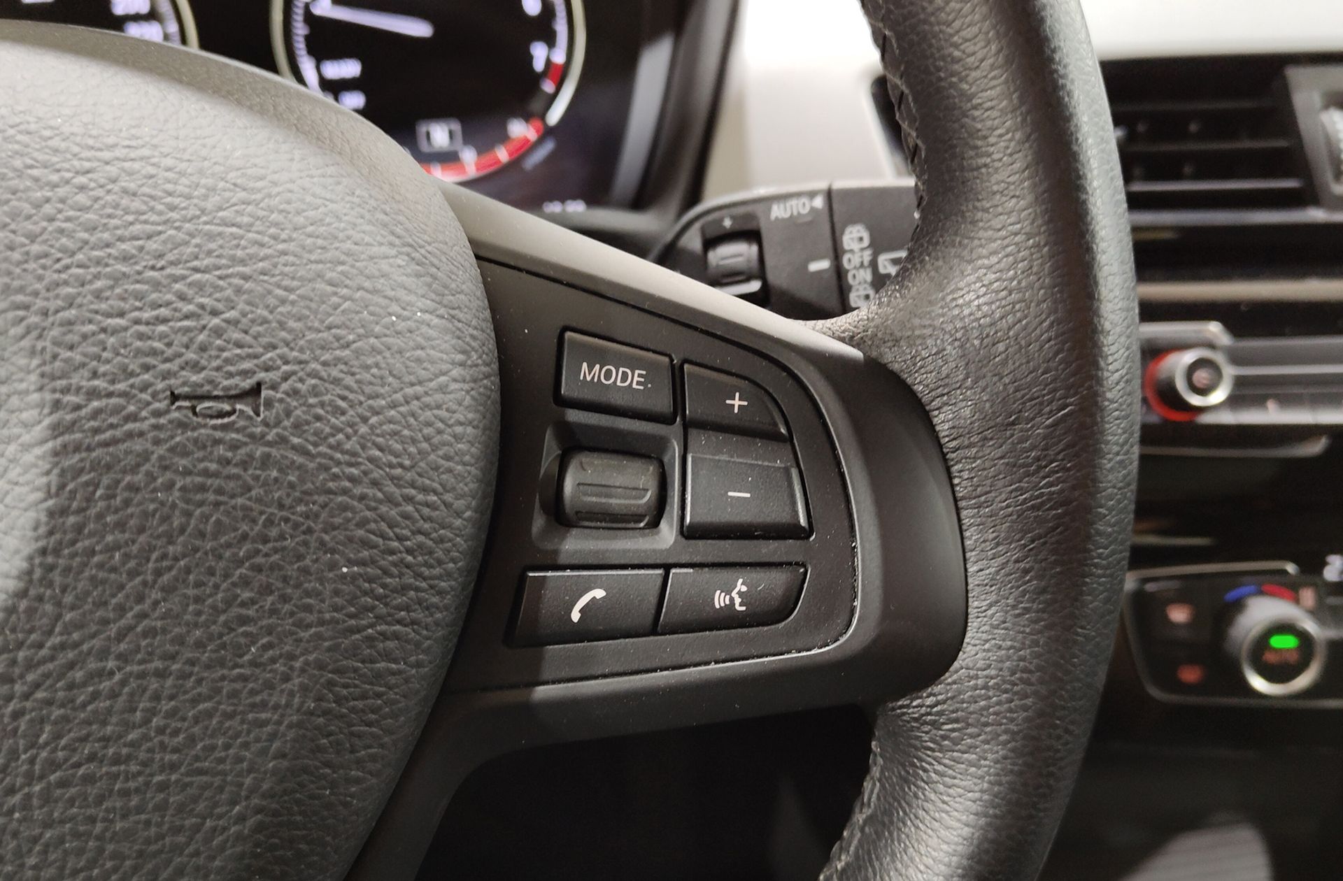BMW X1 sDrive18i - foto 30