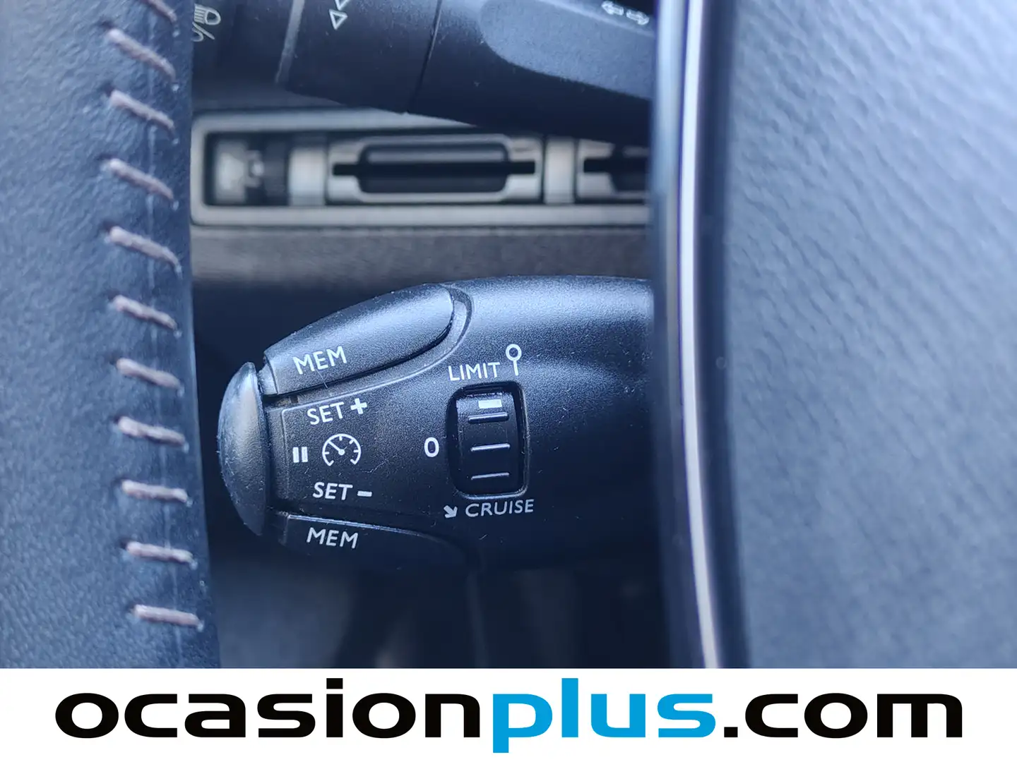 Foto Peugeot 3008 Peugeot 3008 PureTech 130 S&S Style (130 CV)