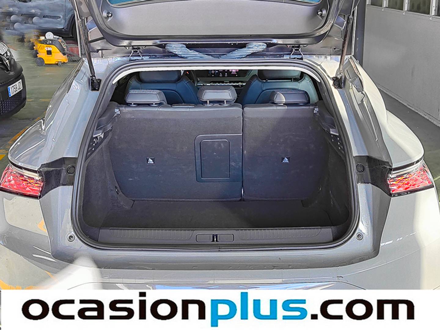 Foto DS DS 4 DS DS4 BlueHDi 130 Trocadero Auto (130 CV)