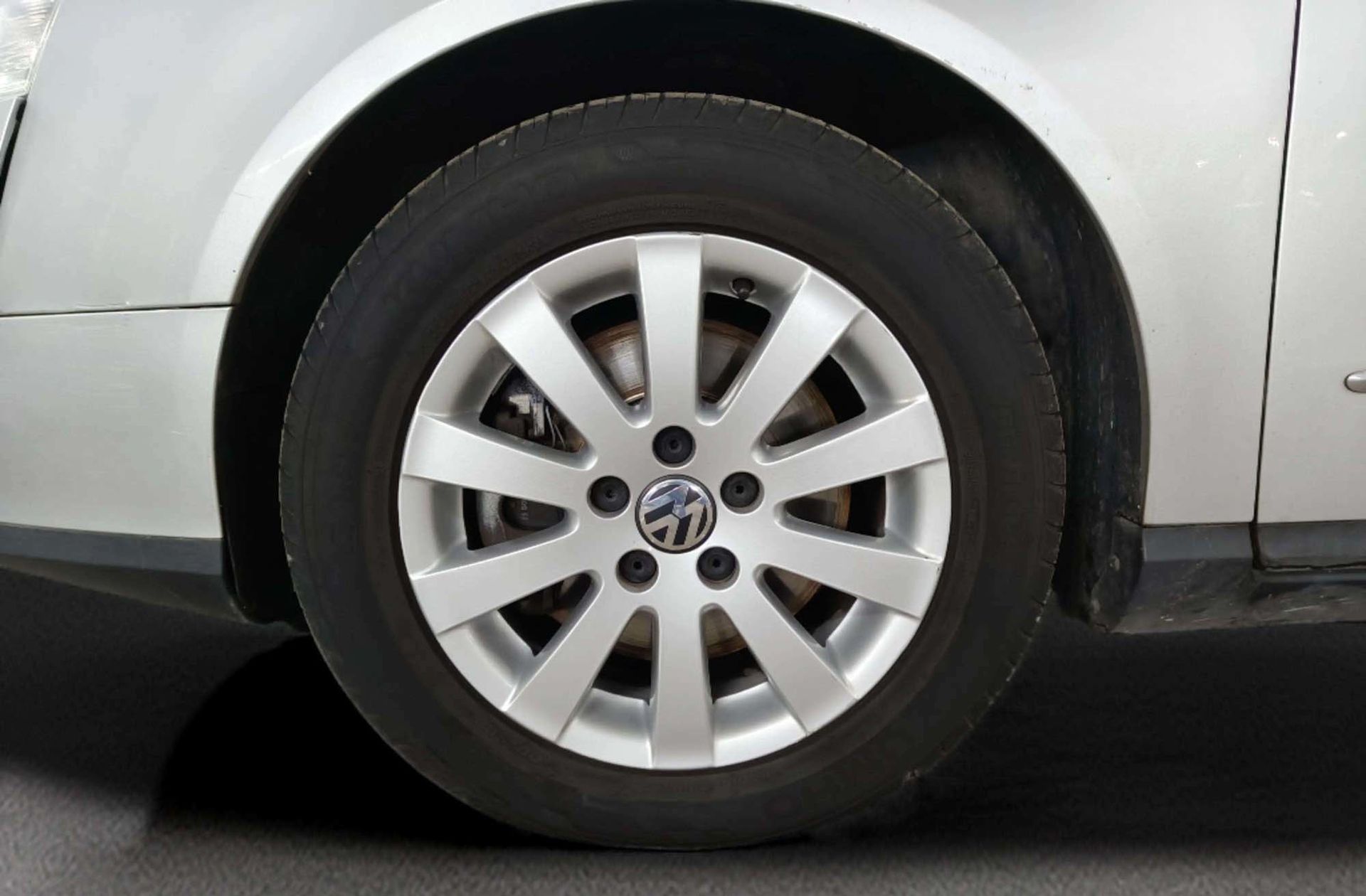 Volkswagen Passat Variant Advance 2.0 TDI - foto 24