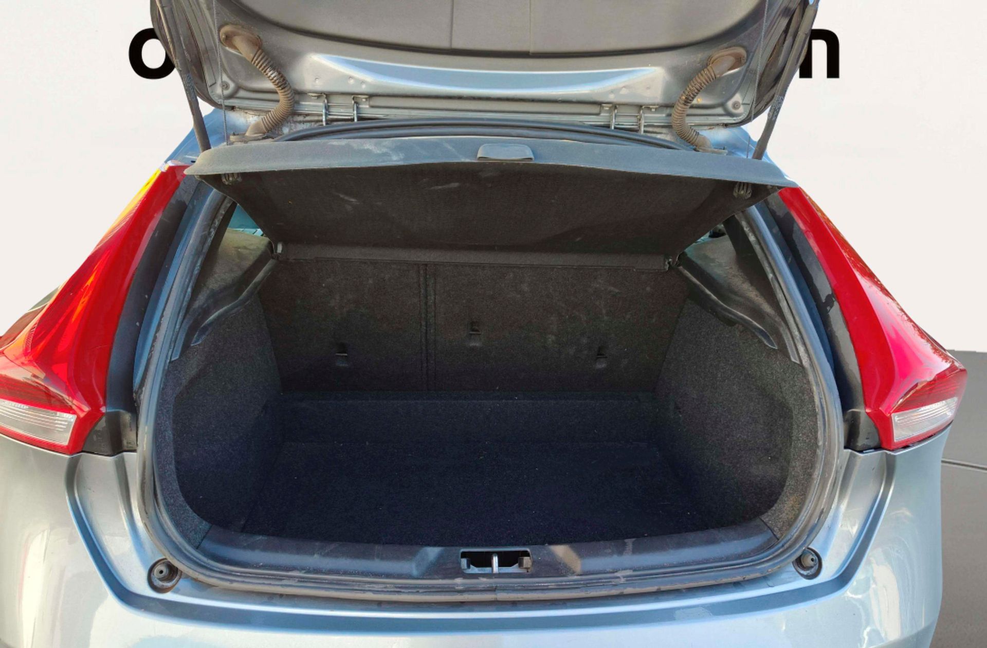 Volvo V40 D2 Kinetic - foto 12
