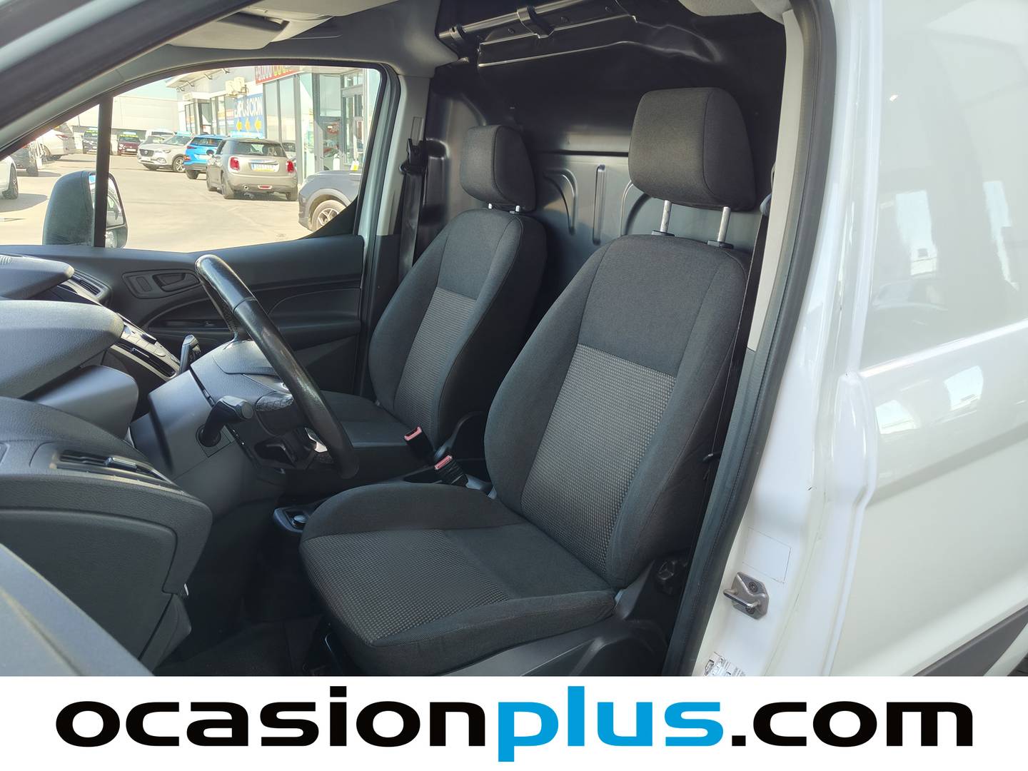 Foto asientos delanteros Ford Transit Connect Ford Transit Connect Furgon 1.5 TDCi Ambiente 200 L1 (75 CV)