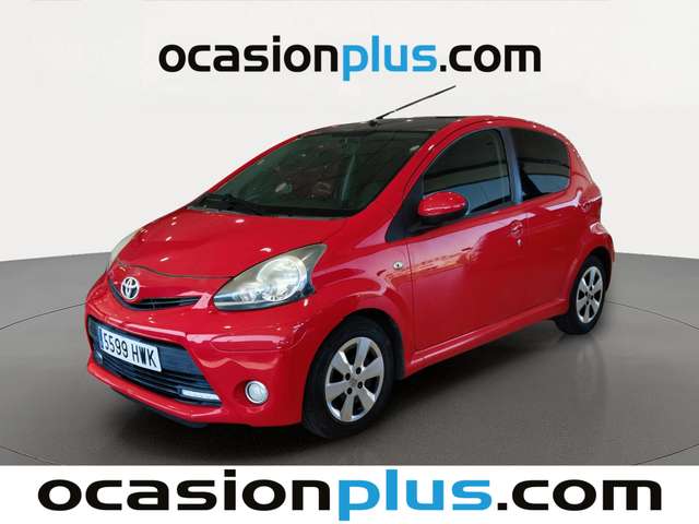 Toyota Aygo 70 City (68 CV) de segunda mano