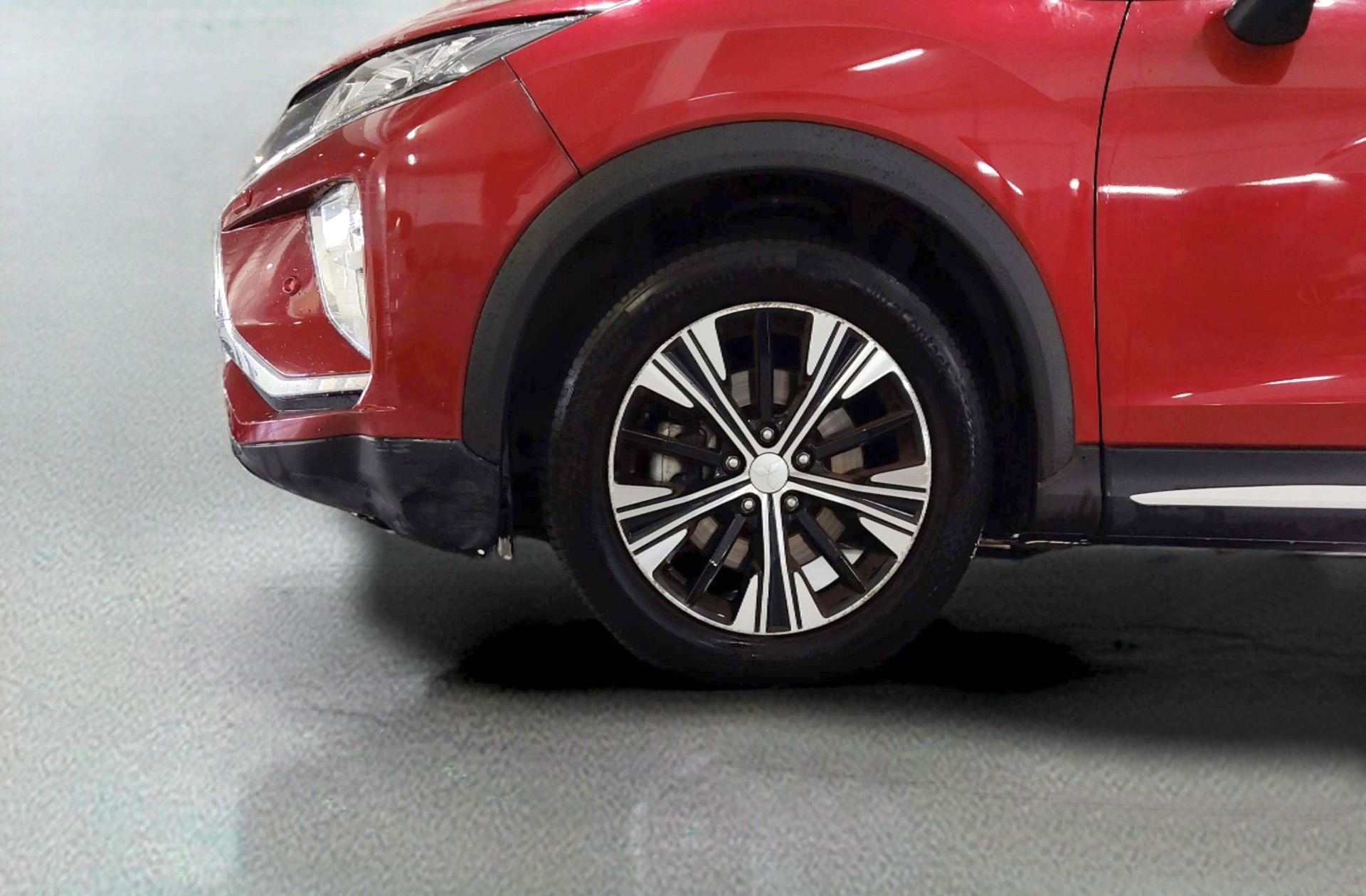 Mitsubishi Eclipse Cross 150T Kaiteki 4WD CVT - foto 37