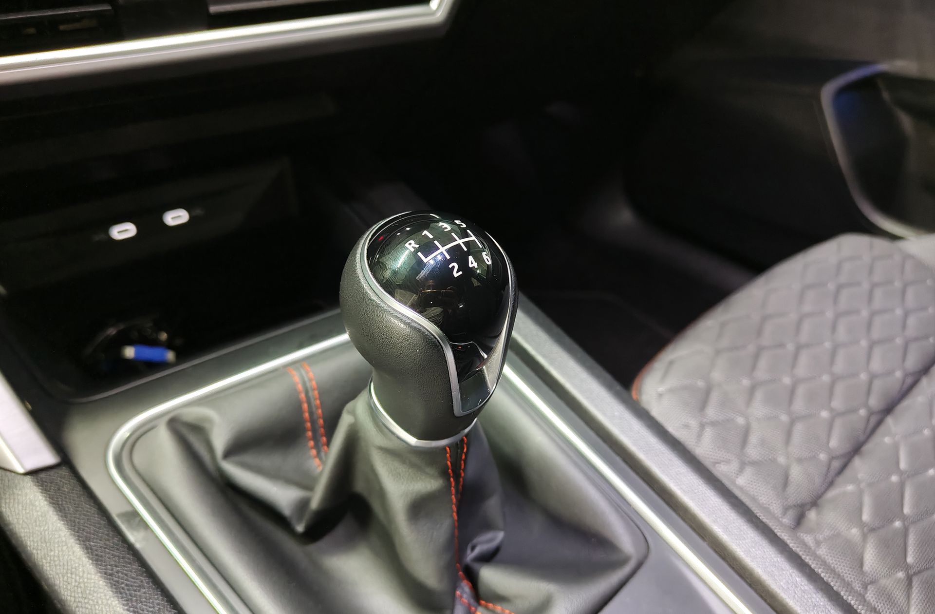 SEAT León 1.5 TSI FR XL - foto 6