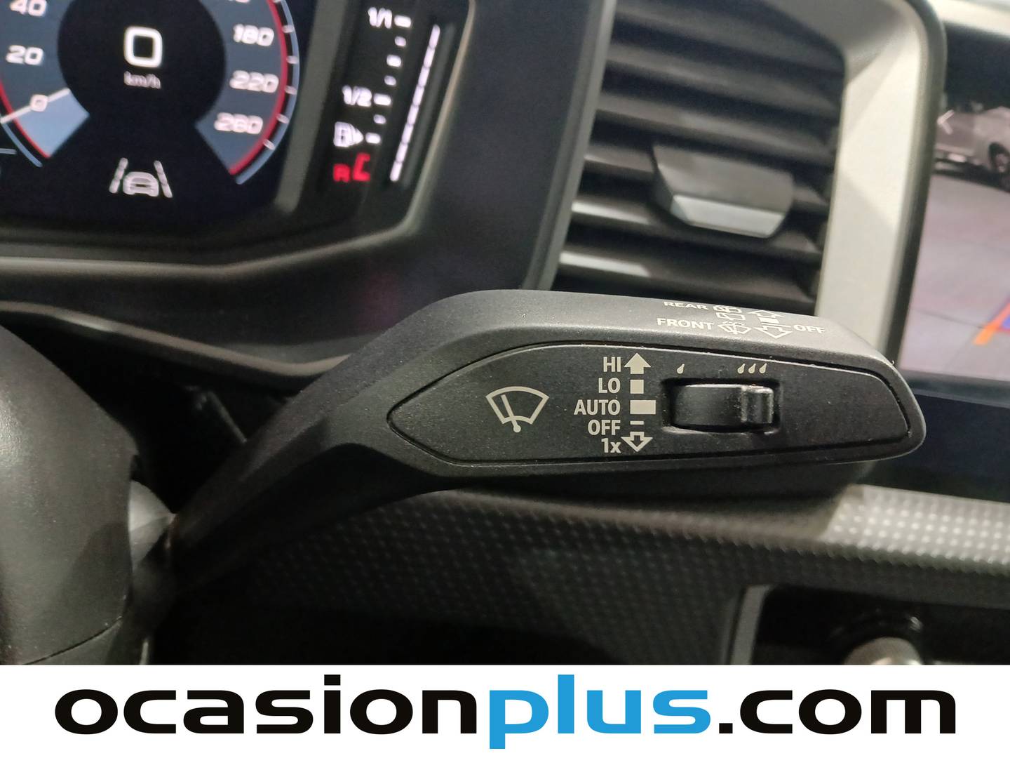 Foto Audi A1 Audi A1 Sportback S line 30 TFSI (110 CV) S tronic Pack S-Line