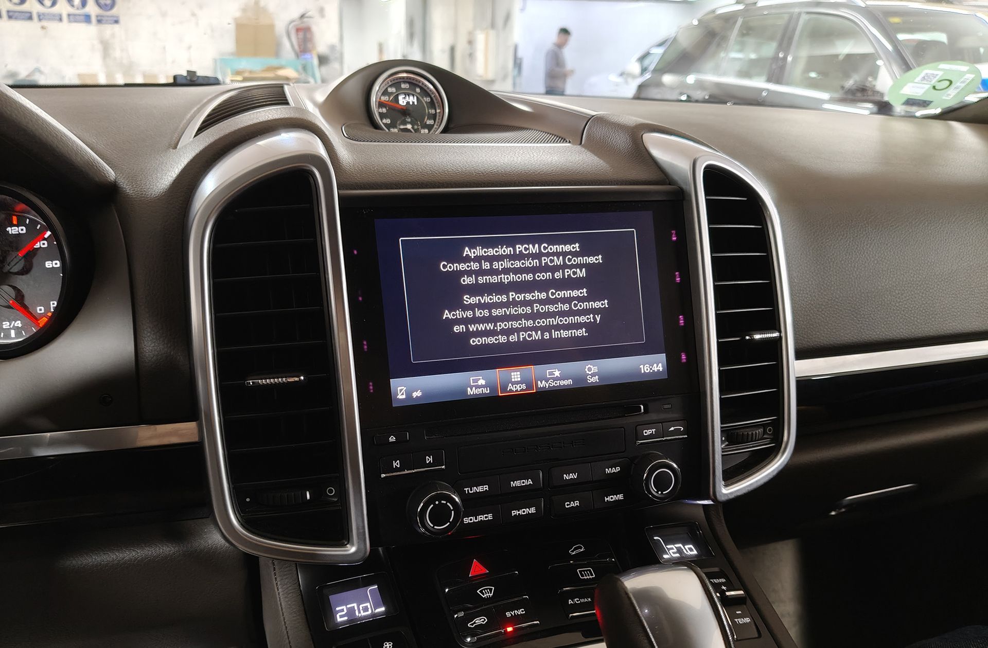 Porsche Cayenne S Platinum Edition - foto 45
