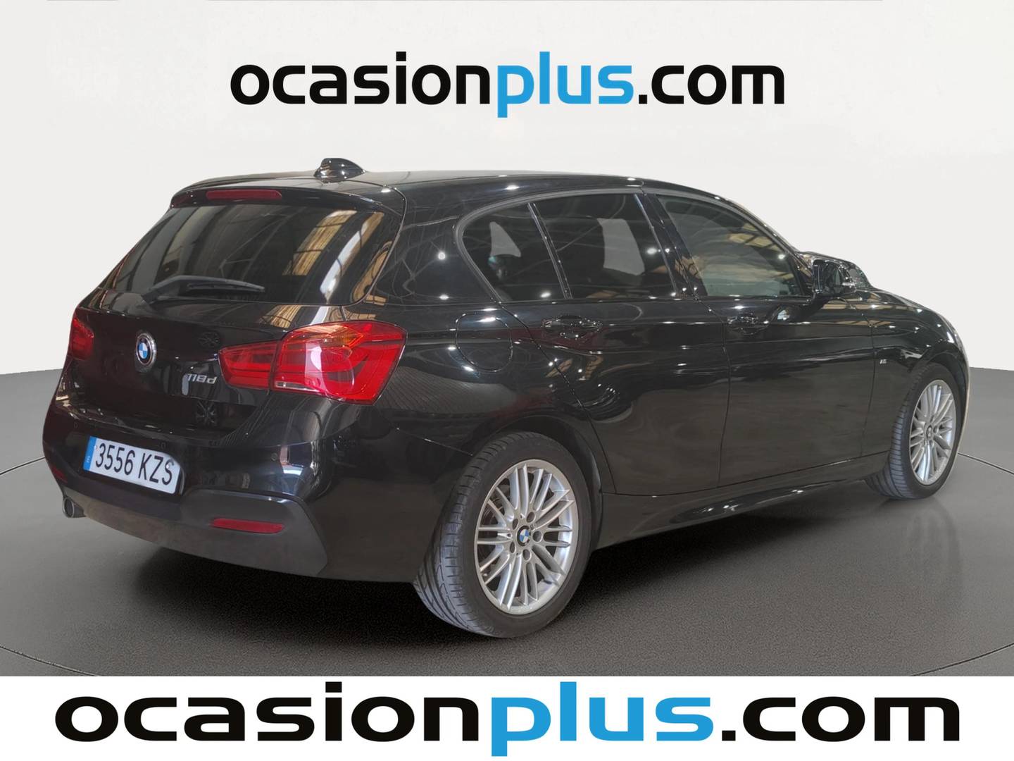 Foto trasera BMW Serie 1 BMW Serie 1 118d (150 CV) PACK M derecha