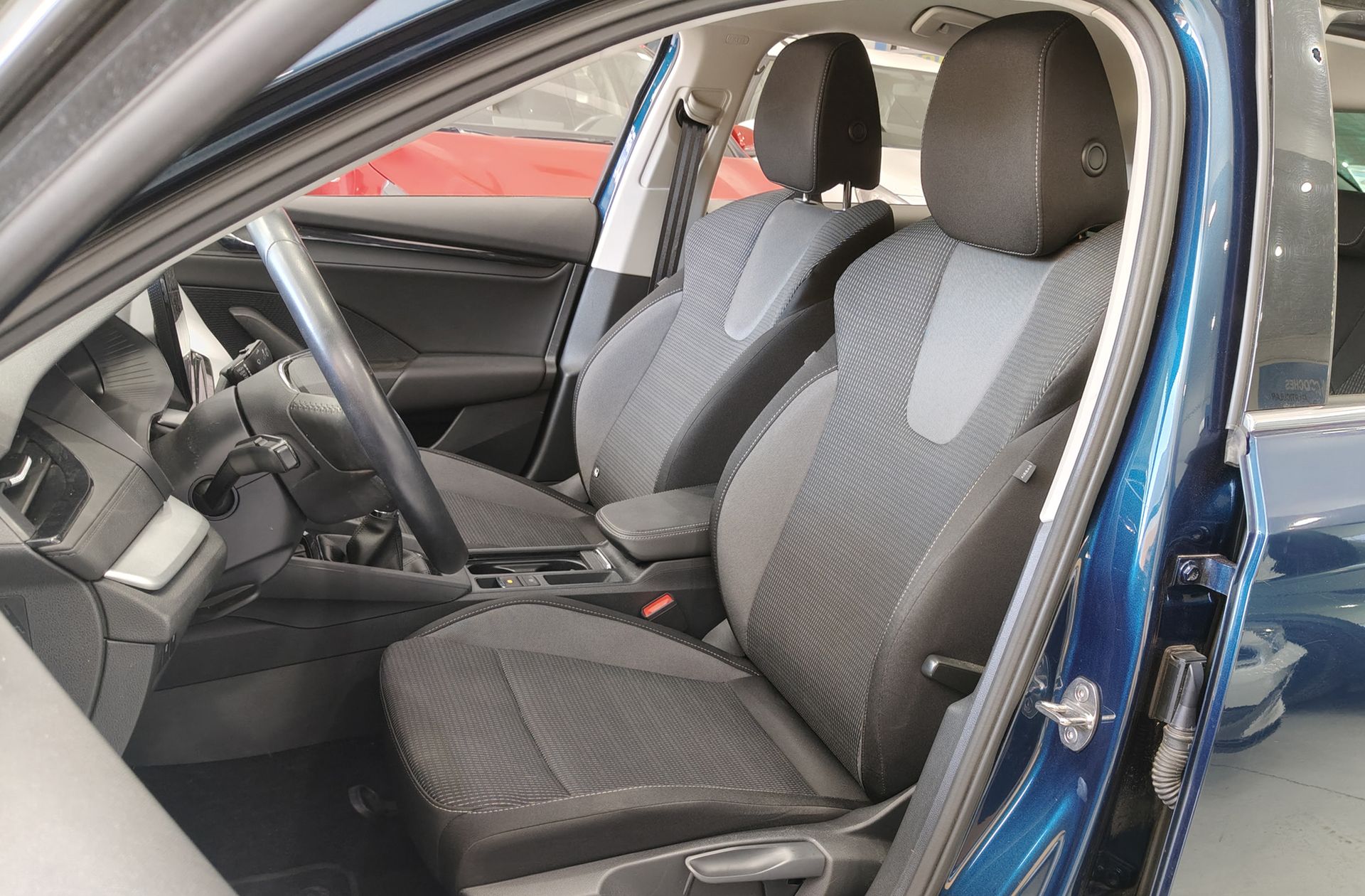 Škoda Octavia 2.0 TDI Ambition - foto 10