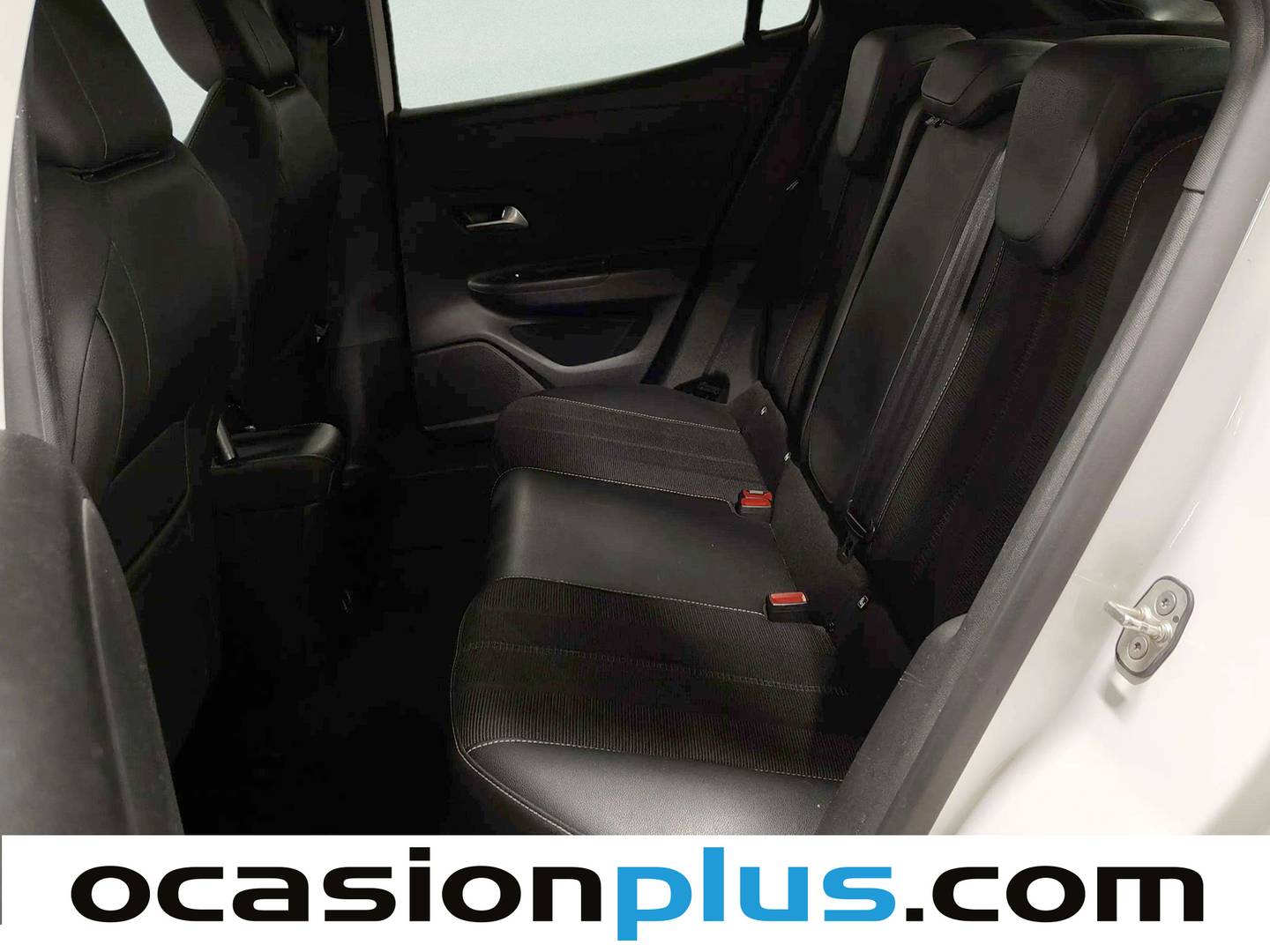 Foto asientos traseros Opel Mokka Opel Mokka 1.2 T Business Elegance (100 CV)