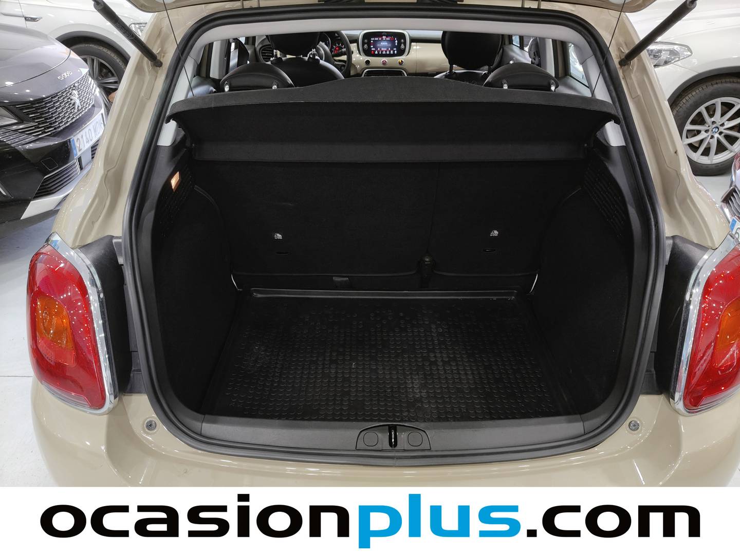 Foto asientos delanteros Fiat 500X Fiat 500X 1.6 E-Torq Pop Star 4x2 (110 CV)