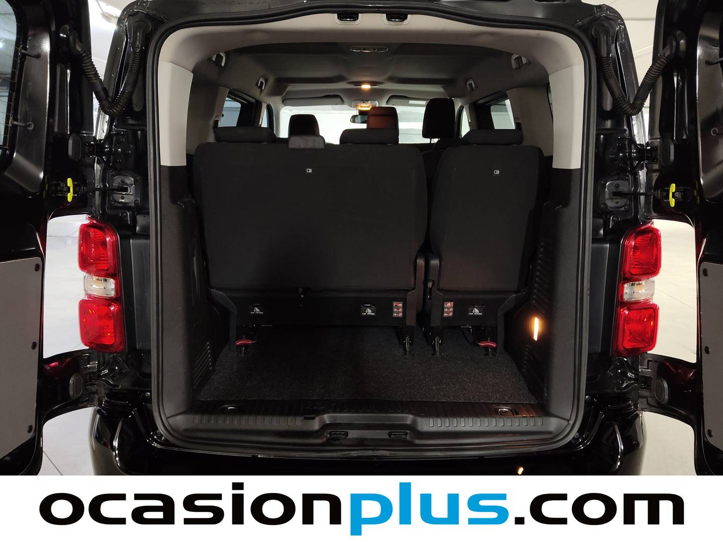 Fotos maletero Toyota Proace Verso Toyota Proace Verso 1.5D VX Shuttle L2 (120 CV)