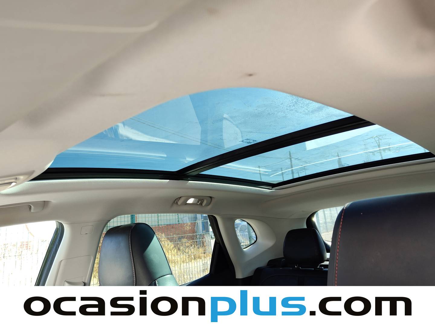 Extras y acabados del MG HS MG HS 1.5 Turbo GDI Luxury DCT (162 CV)