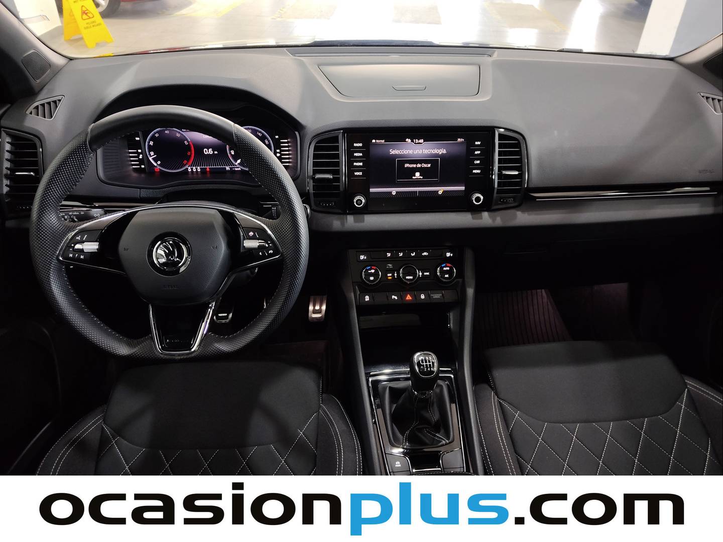 Skoda Karoq Skoda Karoq 1.5 TSI ACT Sportline (150 CV) seminuevo