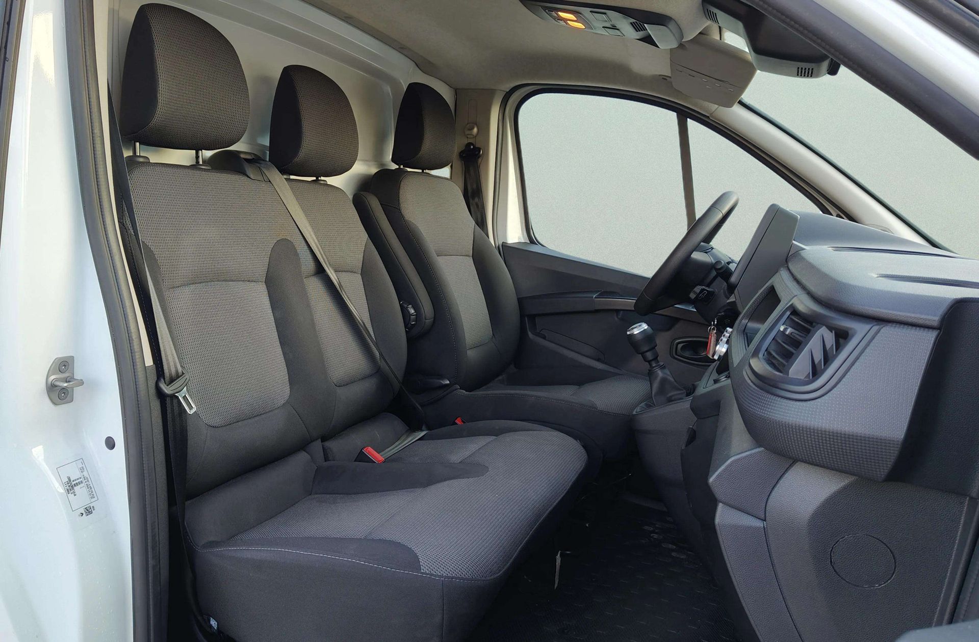 Renault Trafic Furgon L1H1 Blue dCi - foto 14