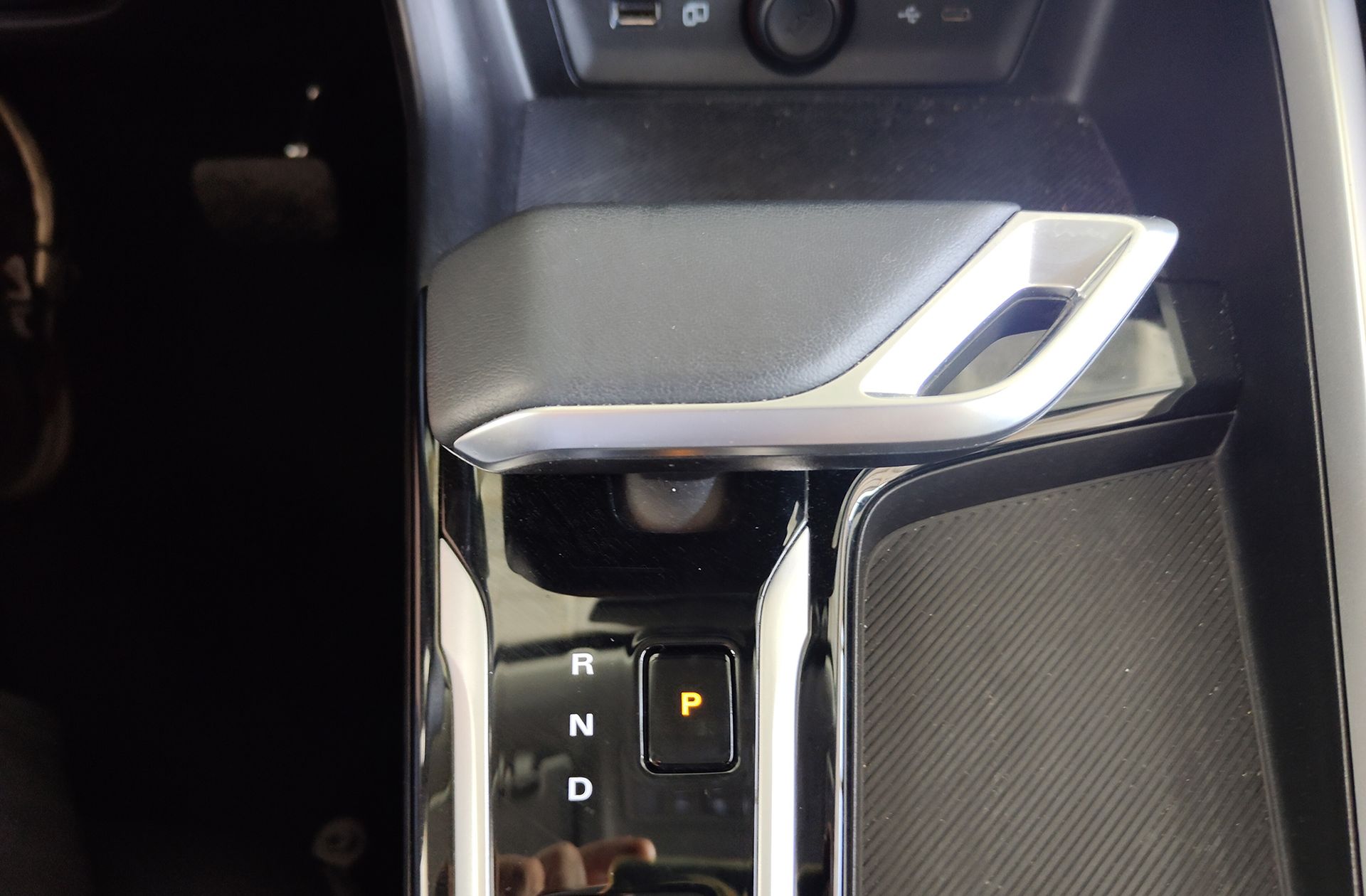 MG ZS 1.5 Hybrid+ Luxury - foto 5
