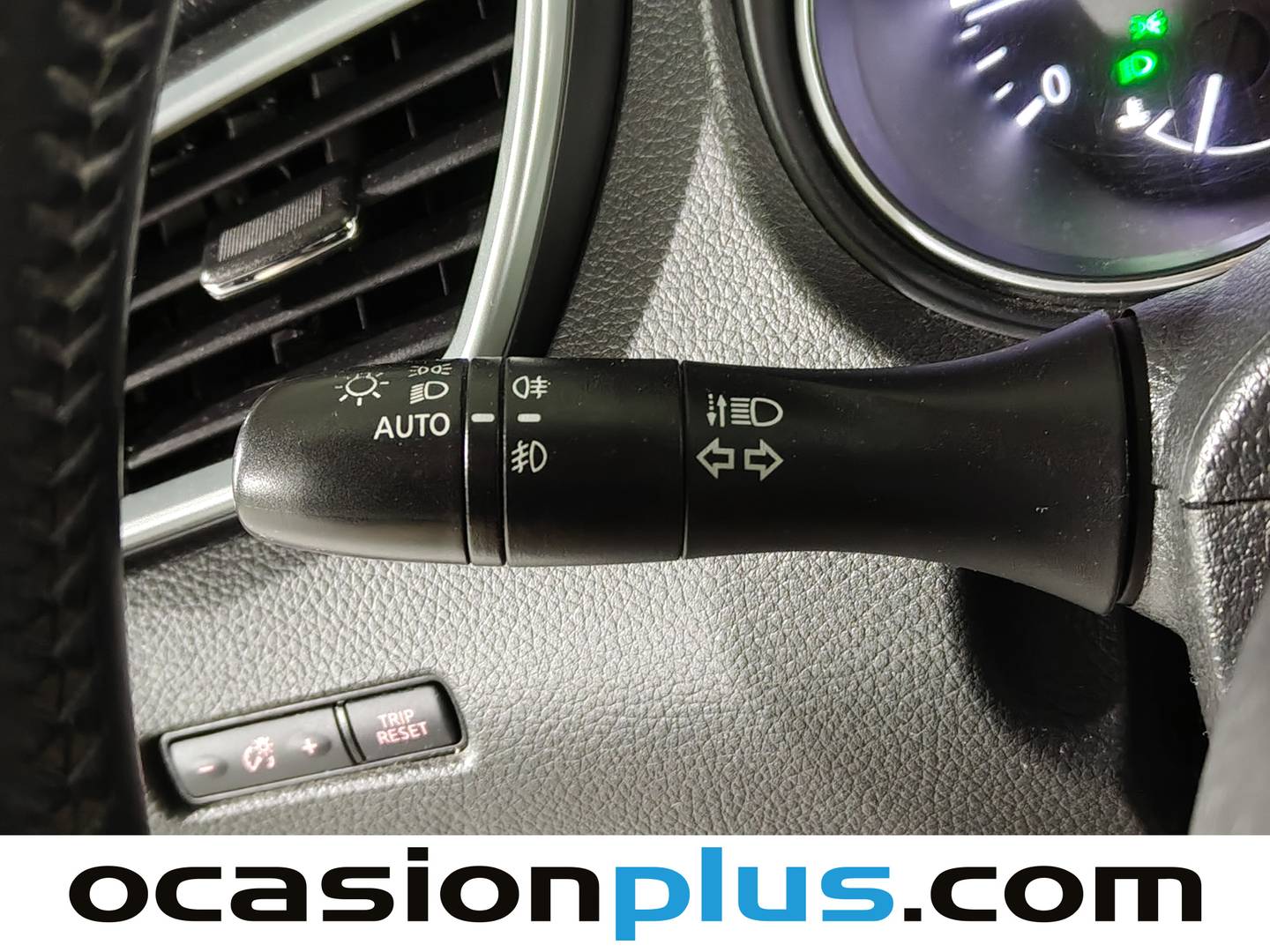 Acabados Nissan QASHQAI Nissan Qashqai DIG-T 115 Acenta 4x2 (115 CV)